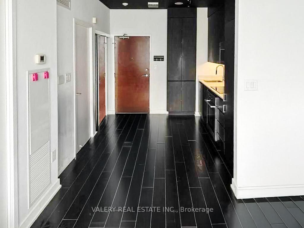 Photo 1 of Unit 4103, 15 Iceboat Terrace, Toronto, Waterfront Communities — HOMEH