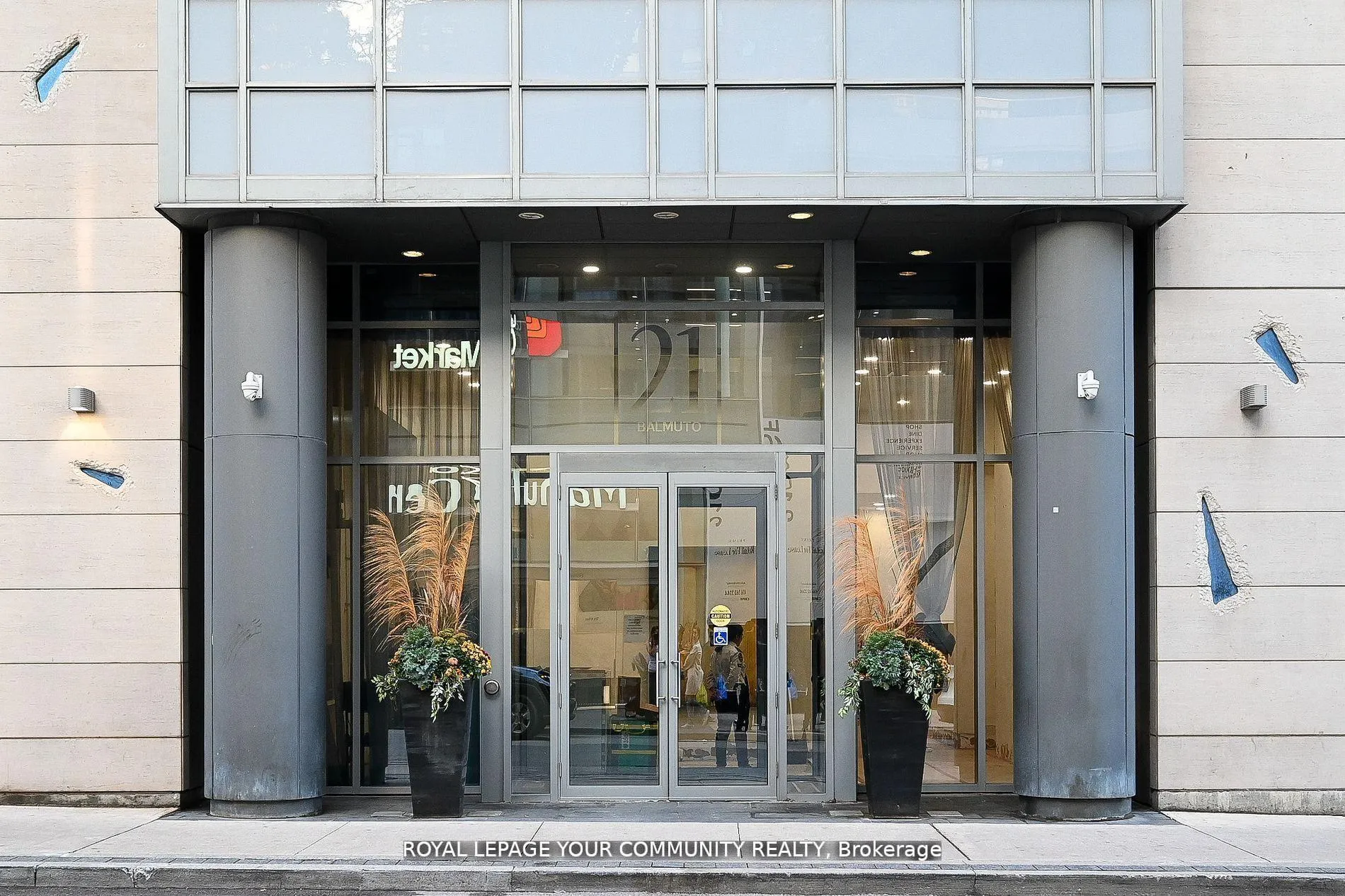 Photo 2 of Unit Ph 35, 21 Balmuto Street, Toronto, Bay Street Corridor — HOMEH