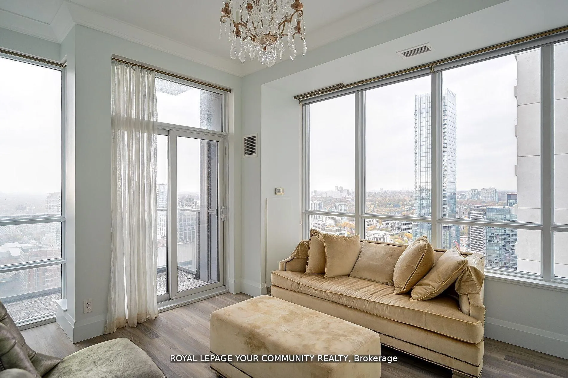 Photo 18 of Unit Ph 35, 21 Balmuto Street, Toronto, Bay Street Corridor — HOMEH