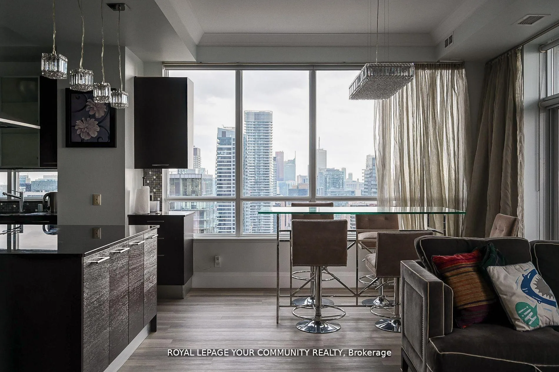 Photo 30 of Unit Ph 35, 21 Balmuto Street, Toronto, Bay Street Corridor — HOMEH