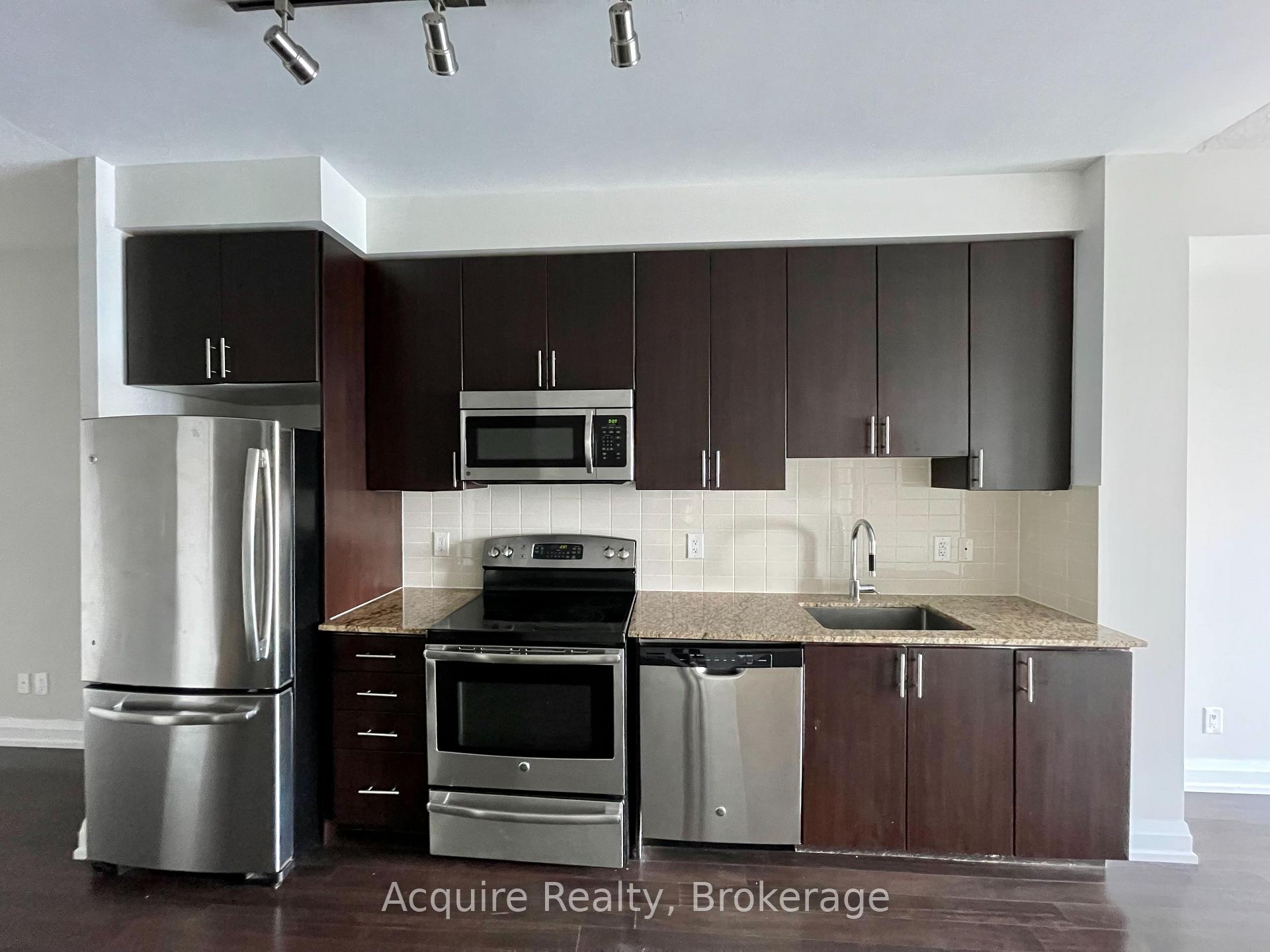 Photo 5 of Unit 2009, 7171 Yonge Street, Markham, Thornhill — HOMEH