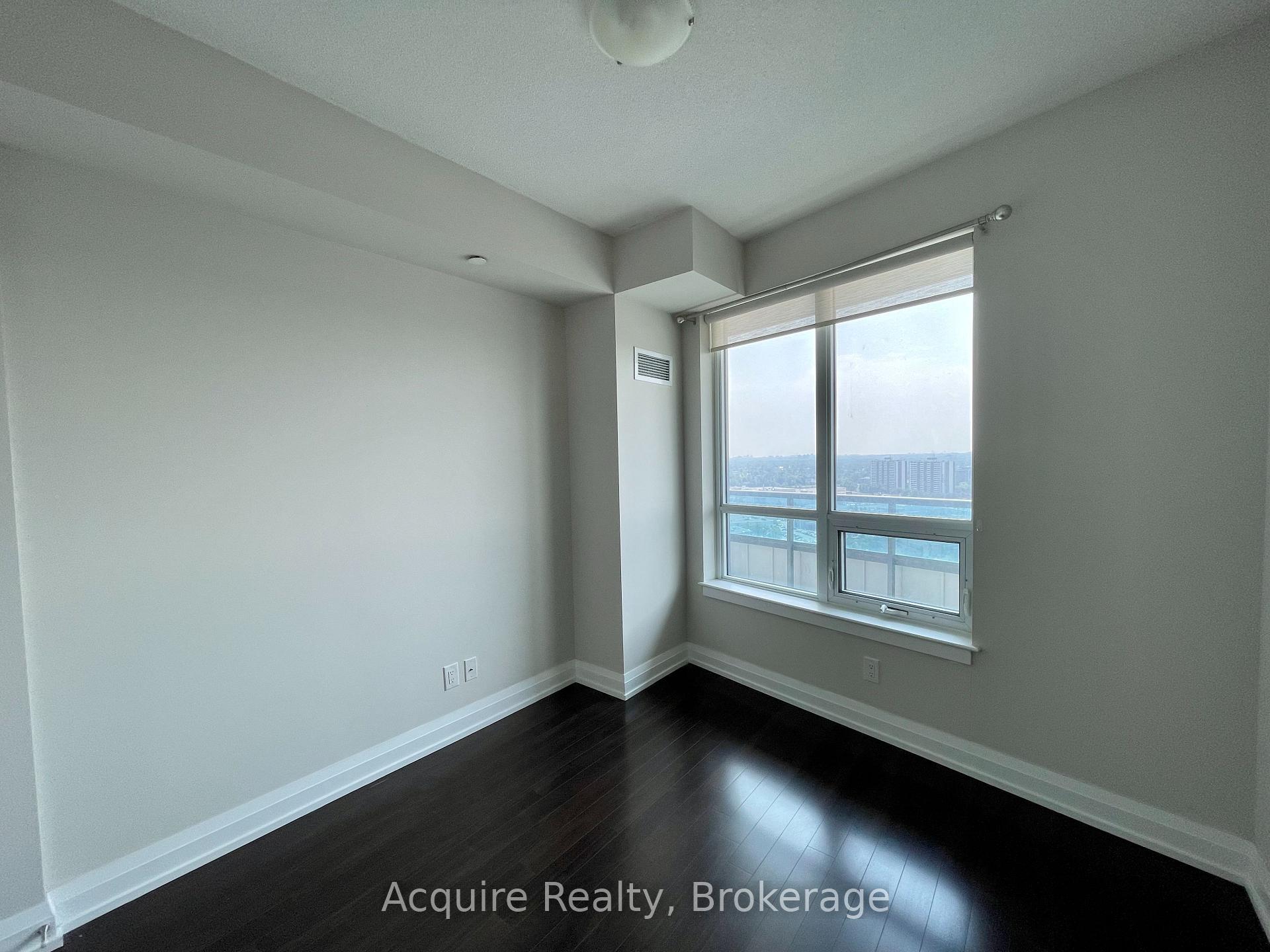 Photo 10 of Unit 2009, 7171 Yonge Street, Markham, Thornhill — HOMEH