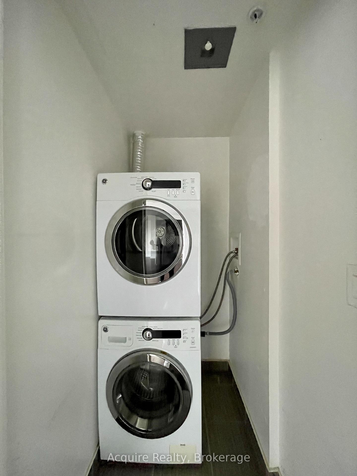 Photo 13 of Unit 2009, 7171 Yonge Street, Markham, Thornhill — HOMEH