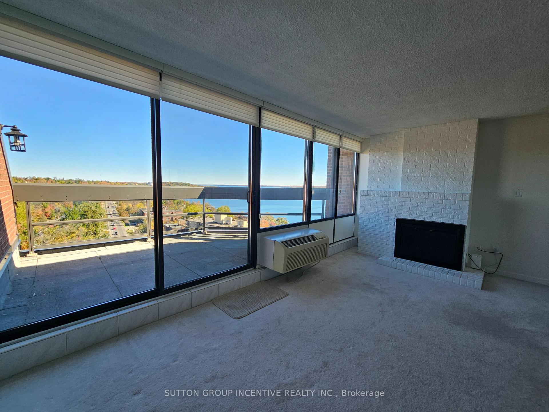 Photo 19 of Unit PH-1503, 181 Collier Street, Barrie, North Shore — HOMEH
