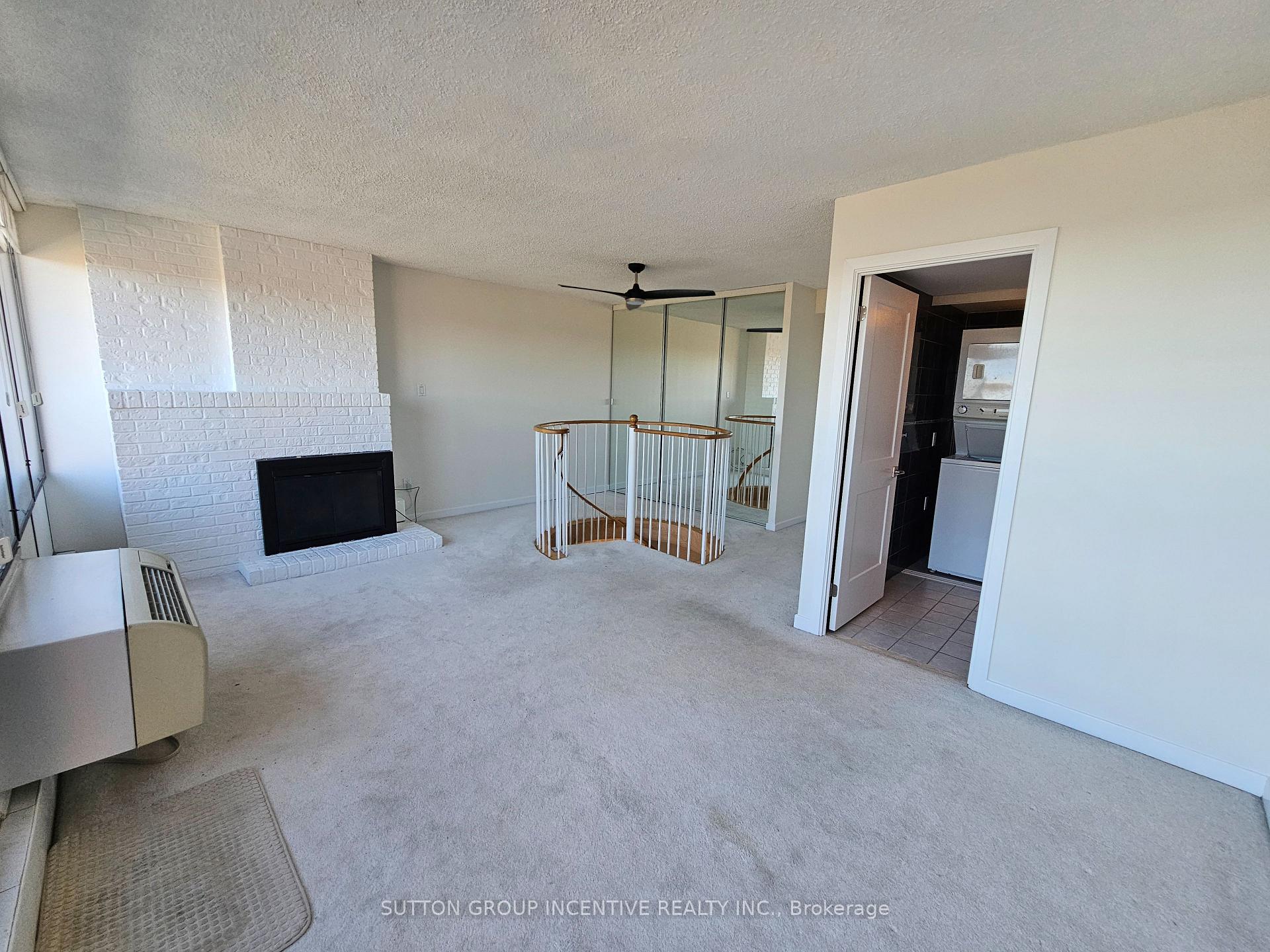 Photo 20 of Unit PH-1503, 181 Collier Street, Barrie, North Shore — HOMEH