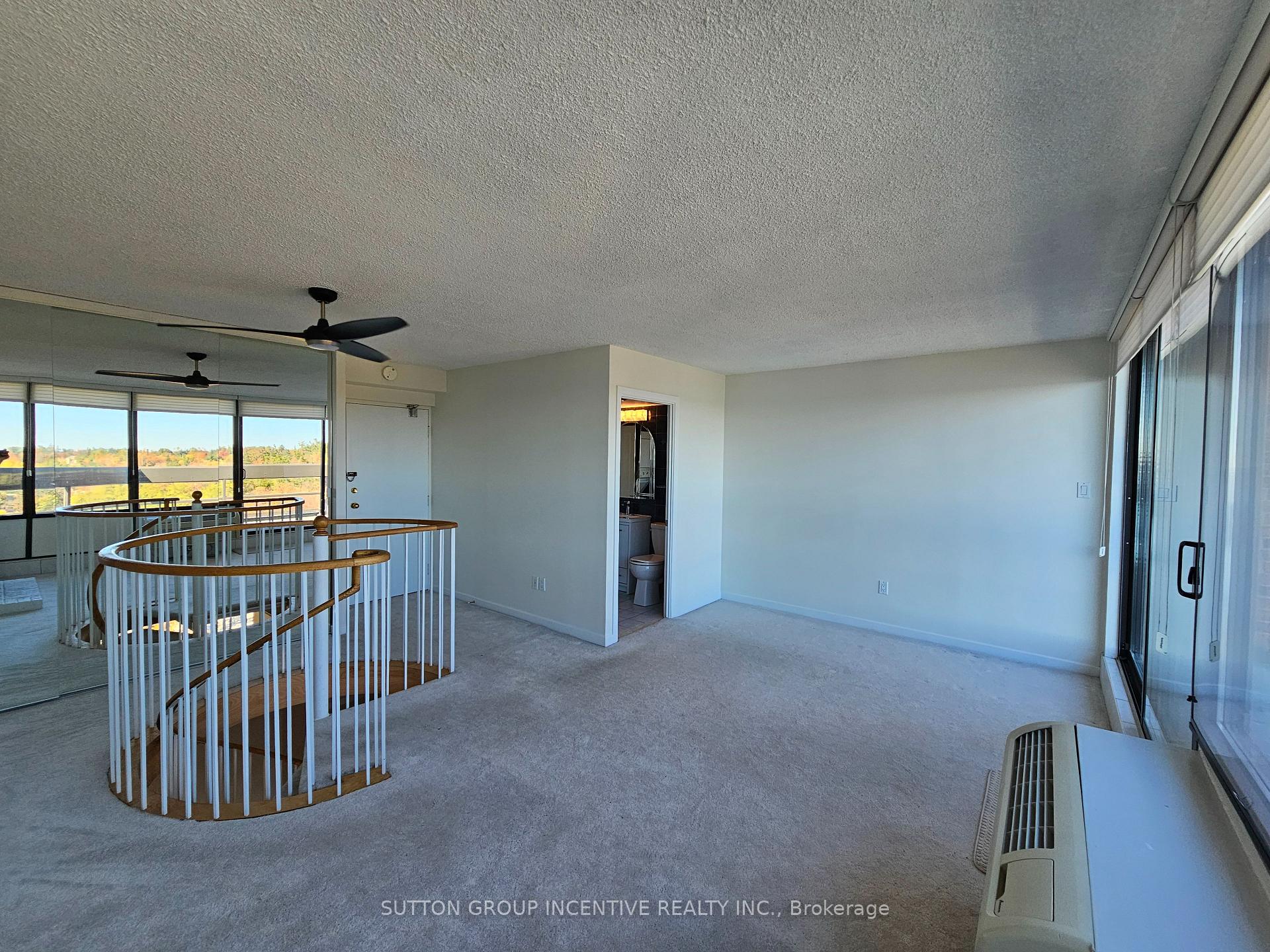 Photo 21 of Unit PH-1503, 181 Collier Street, Barrie, North Shore — HOMEH
