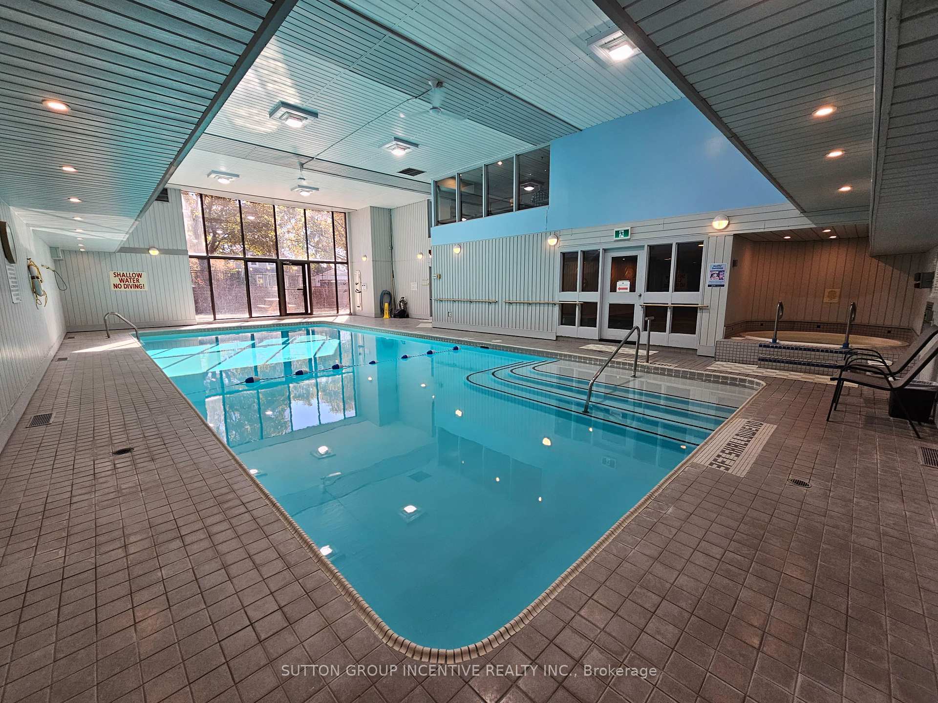 Photo 27 of Unit PH-1503, 181 Collier Street, Barrie, North Shore — HOMEH