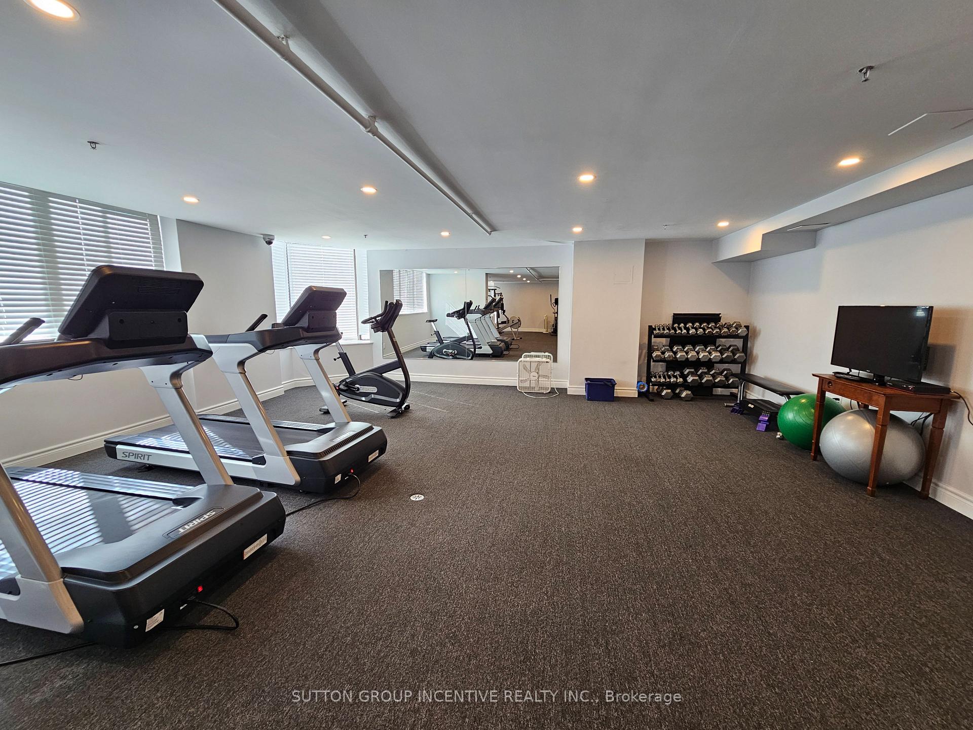 Photo 29 of Unit PH-1503, 181 Collier Street, Barrie, North Shore — HOMEH