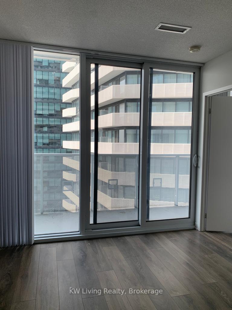 Photo 5 of Unit 3901, 88 Harbour Street, Toronto, Waterfront Communities — HOMEH