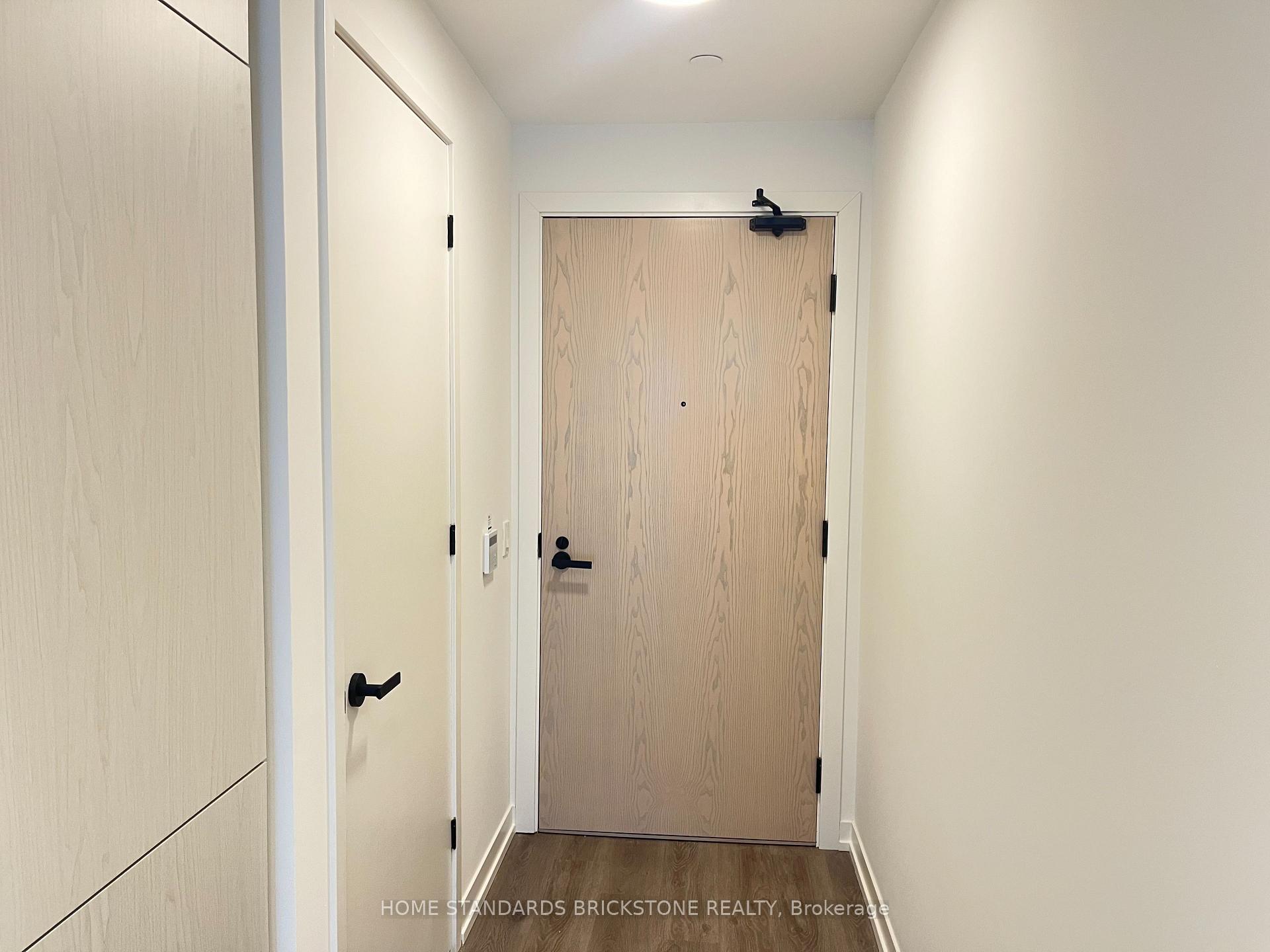 Photo 5 of Unit 3715, 28 Interchange Way, Vaughan, Vaughan Corporate Centre — HOMEH
