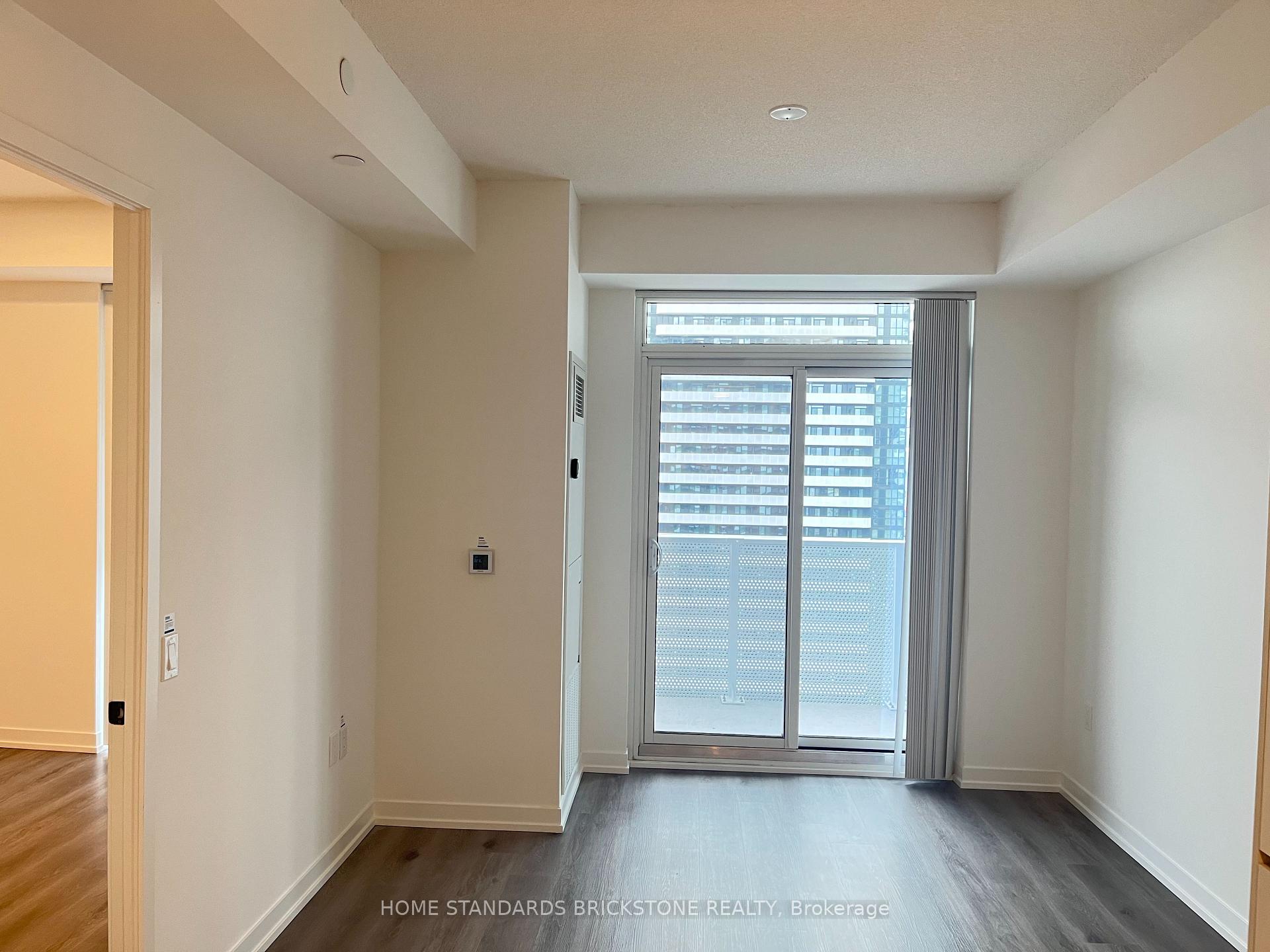 Photo 12 of Unit 3715, 28 Interchange Way, Vaughan, Vaughan Corporate Centre — HOMEH