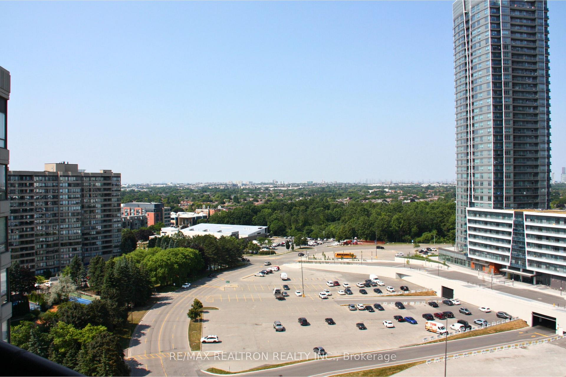 Photo 19 of Unit 1603, 7460 Bathurst Street, Vaughan, Brownridge — HOMEH