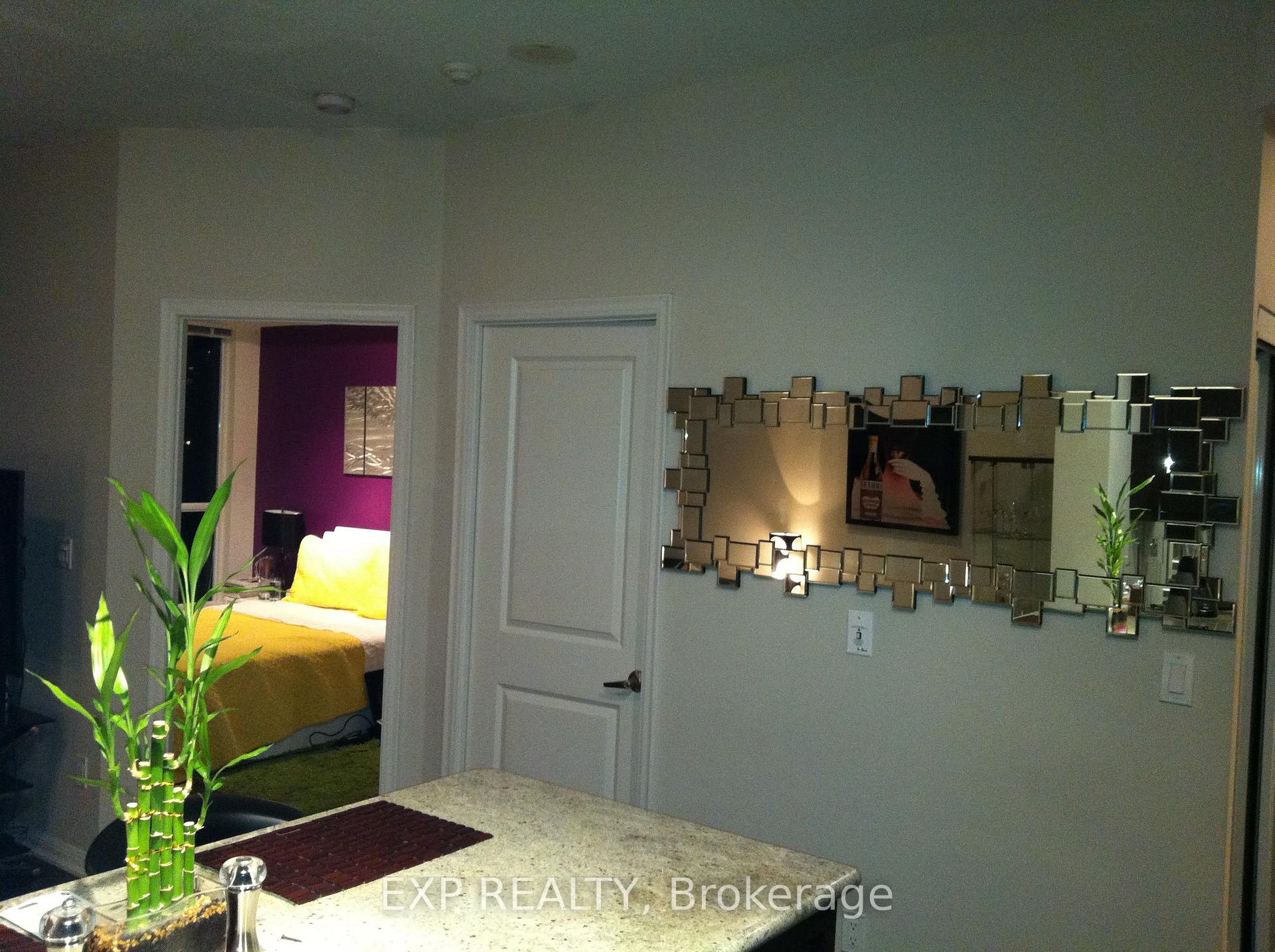 Photo 10 of Unit 1201, 628 Fleet Street E, Toronto, Niagara — HOMEH