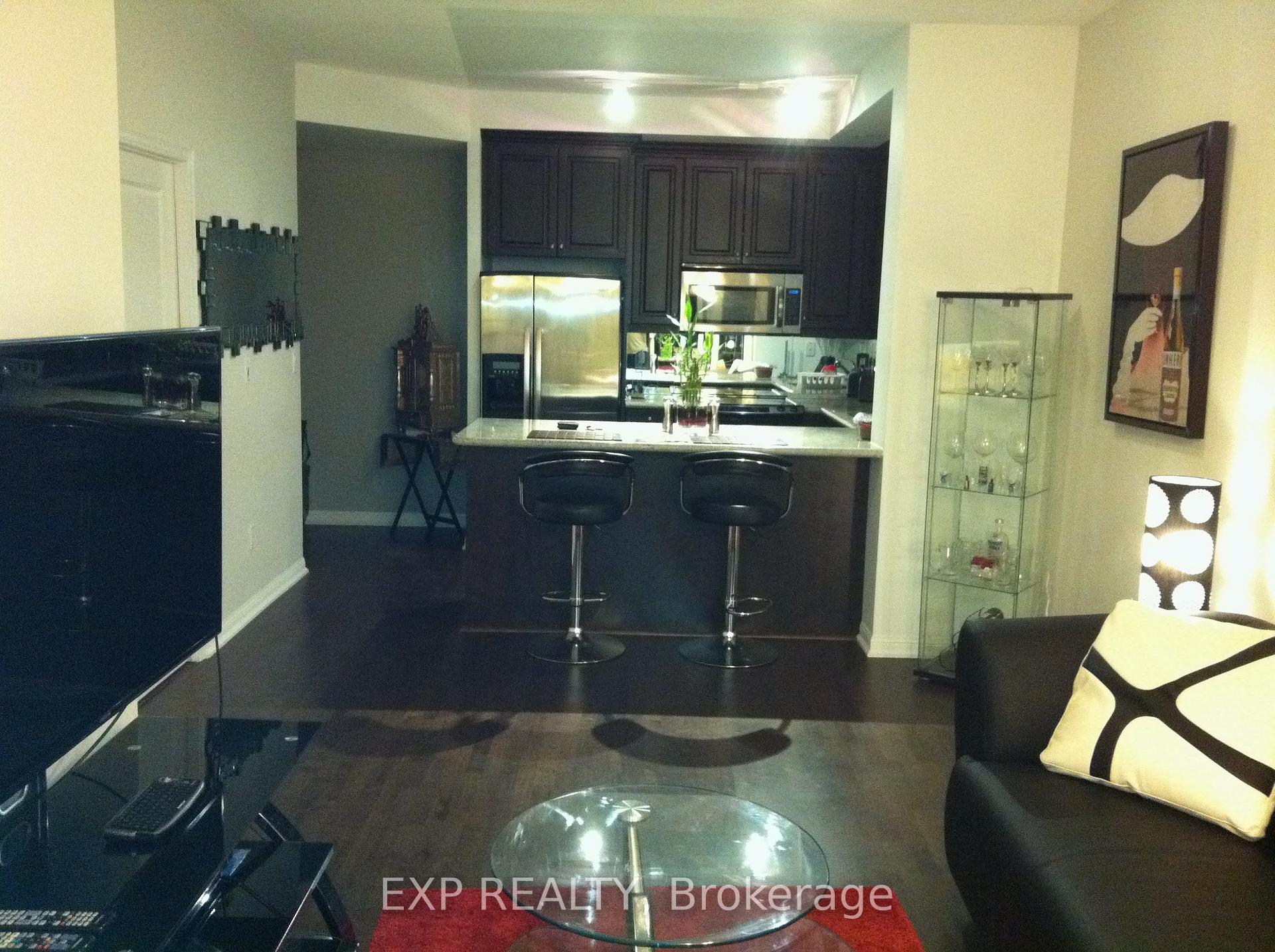 Photo 11 of Unit 1201, 628 Fleet Street E, Toronto, Niagara — HOMEH