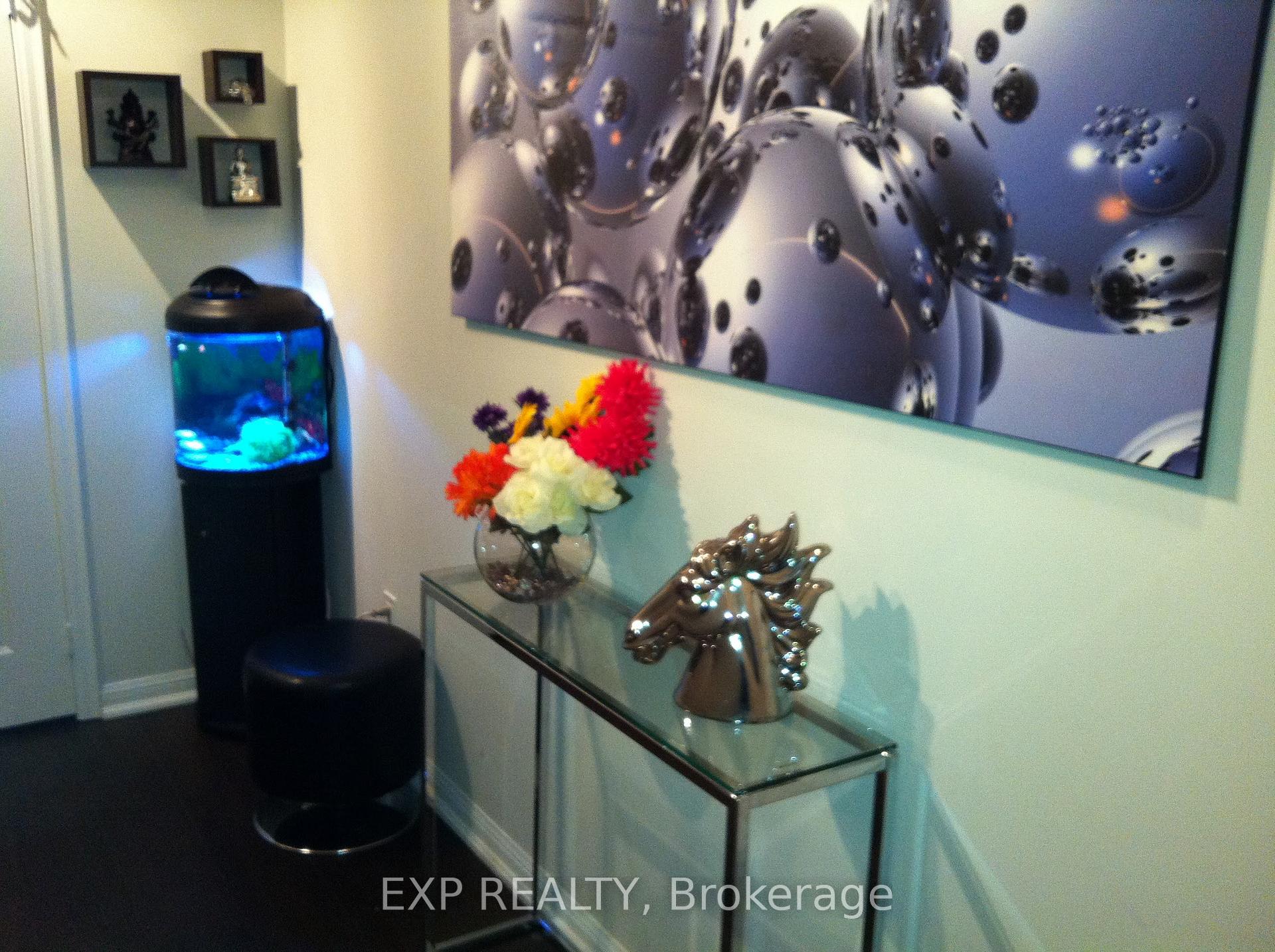 Photo 12 of Unit 1201, 628 Fleet Street E, Toronto, Niagara — HOMEH