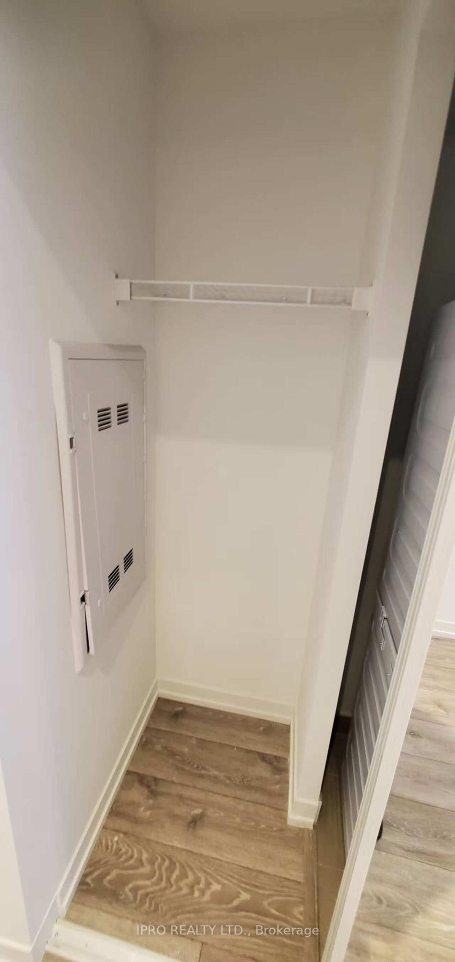 Photo 8 of Unit 2810, 55 Mercer Street, Toronto, Waterfront Communities — HOMEH