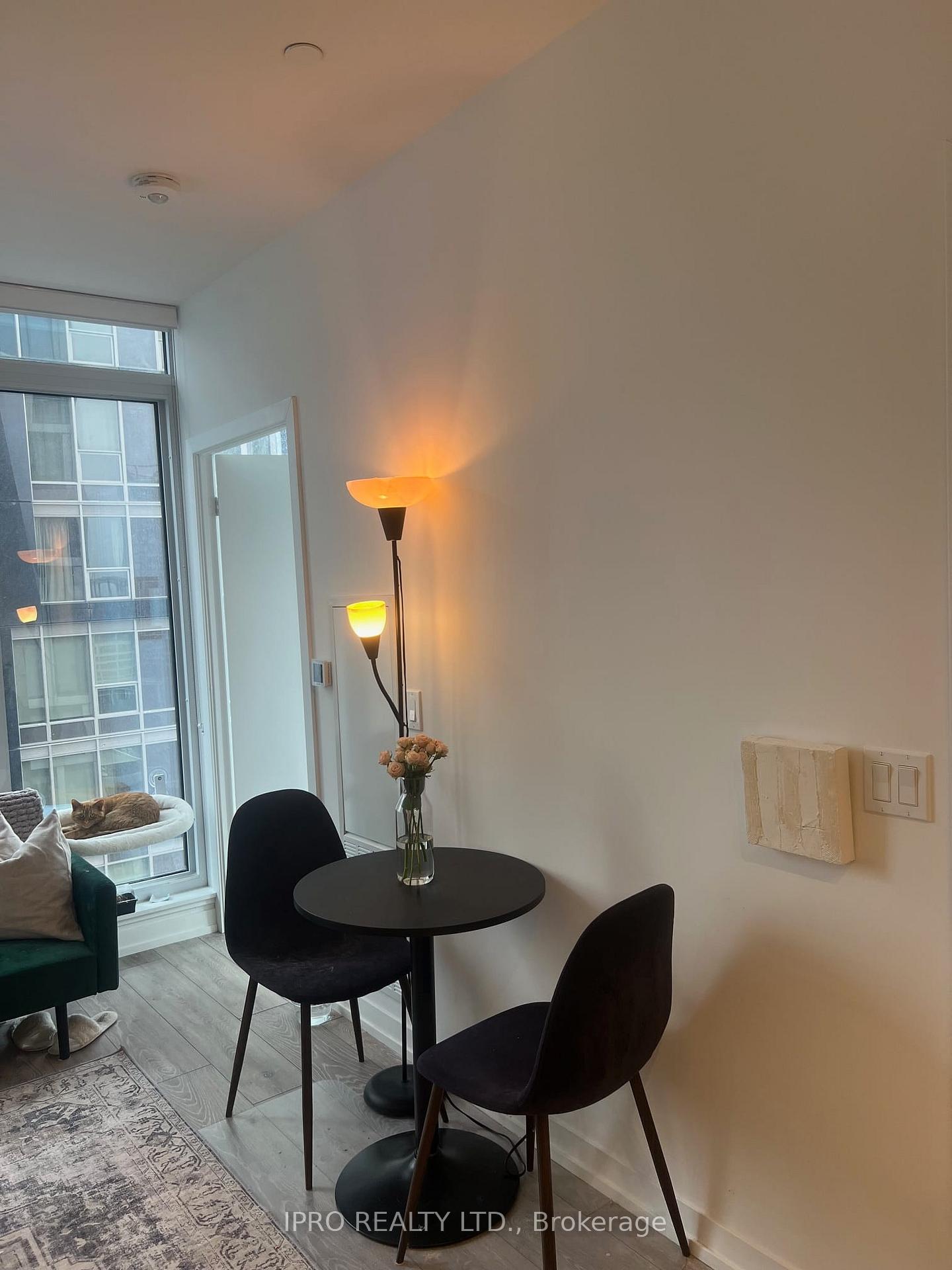 Photo 15 of Unit 2810, 55 Mercer Street, Toronto, Waterfront Communities — HOMEH