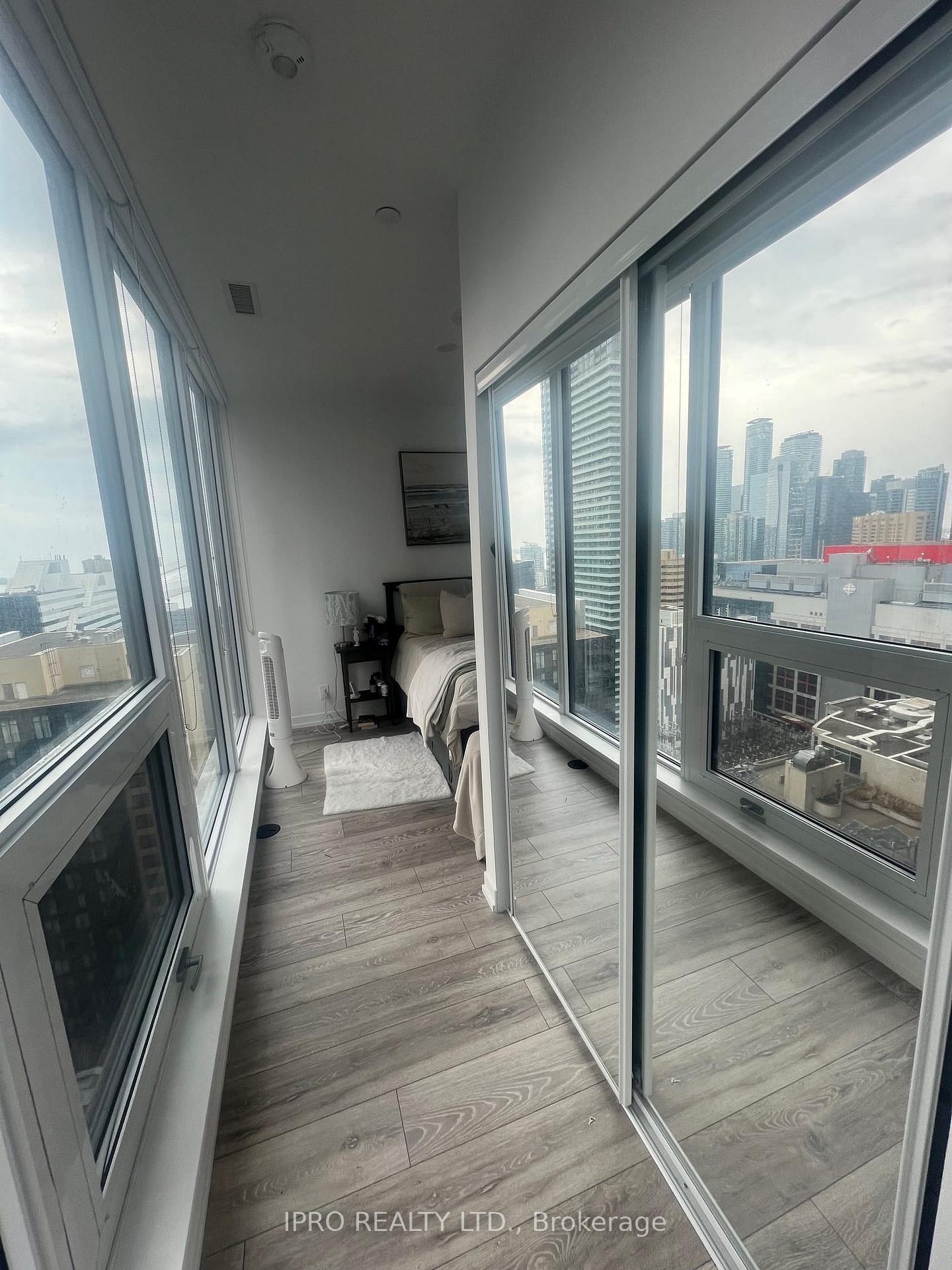 Photo 21 of Unit 2810, 55 Mercer Street, Toronto, Waterfront Communities — HOMEH
