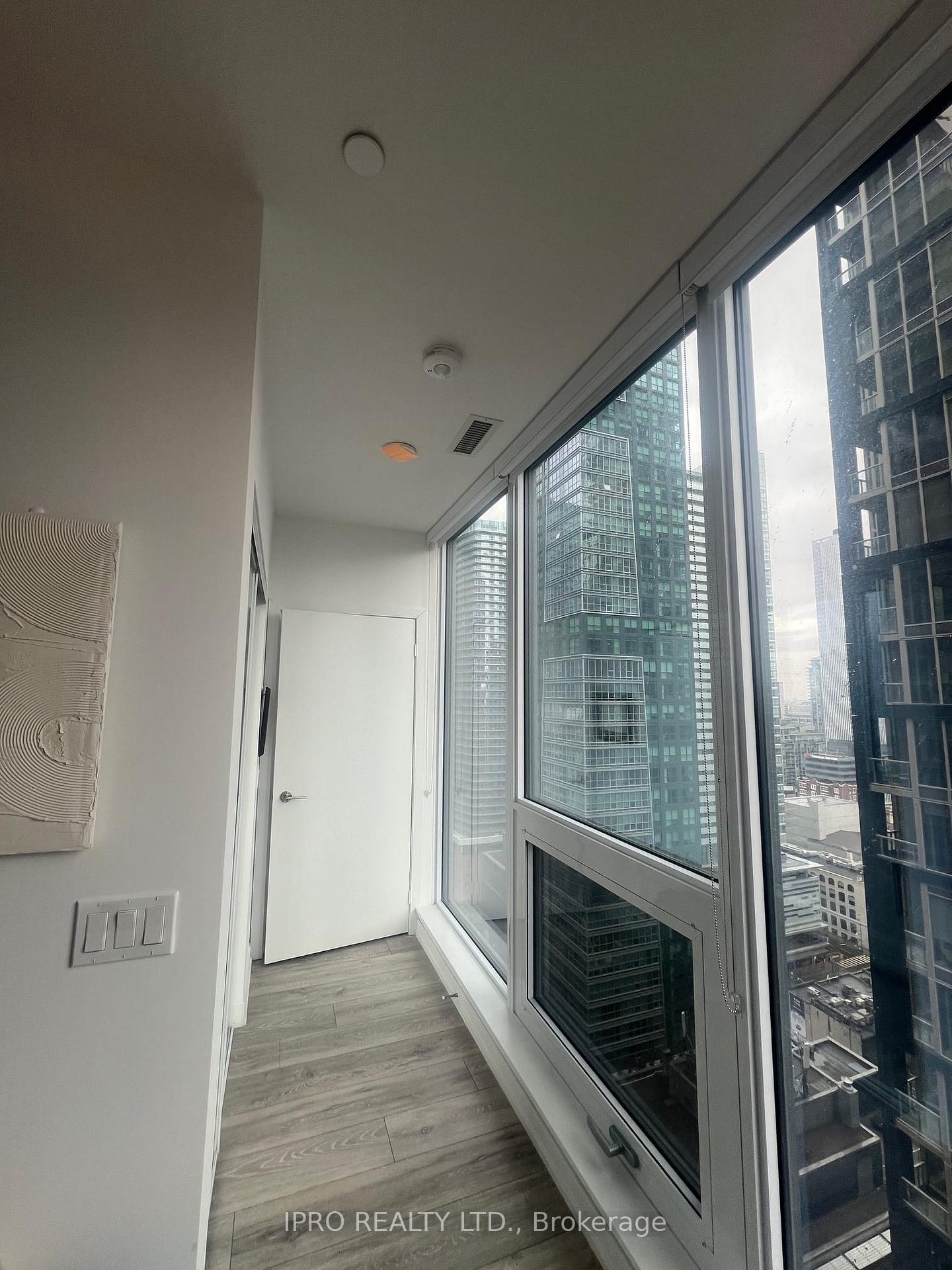 Photo 27 of Unit 2810, 55 Mercer Street, Toronto, Waterfront Communities — HOMEH
