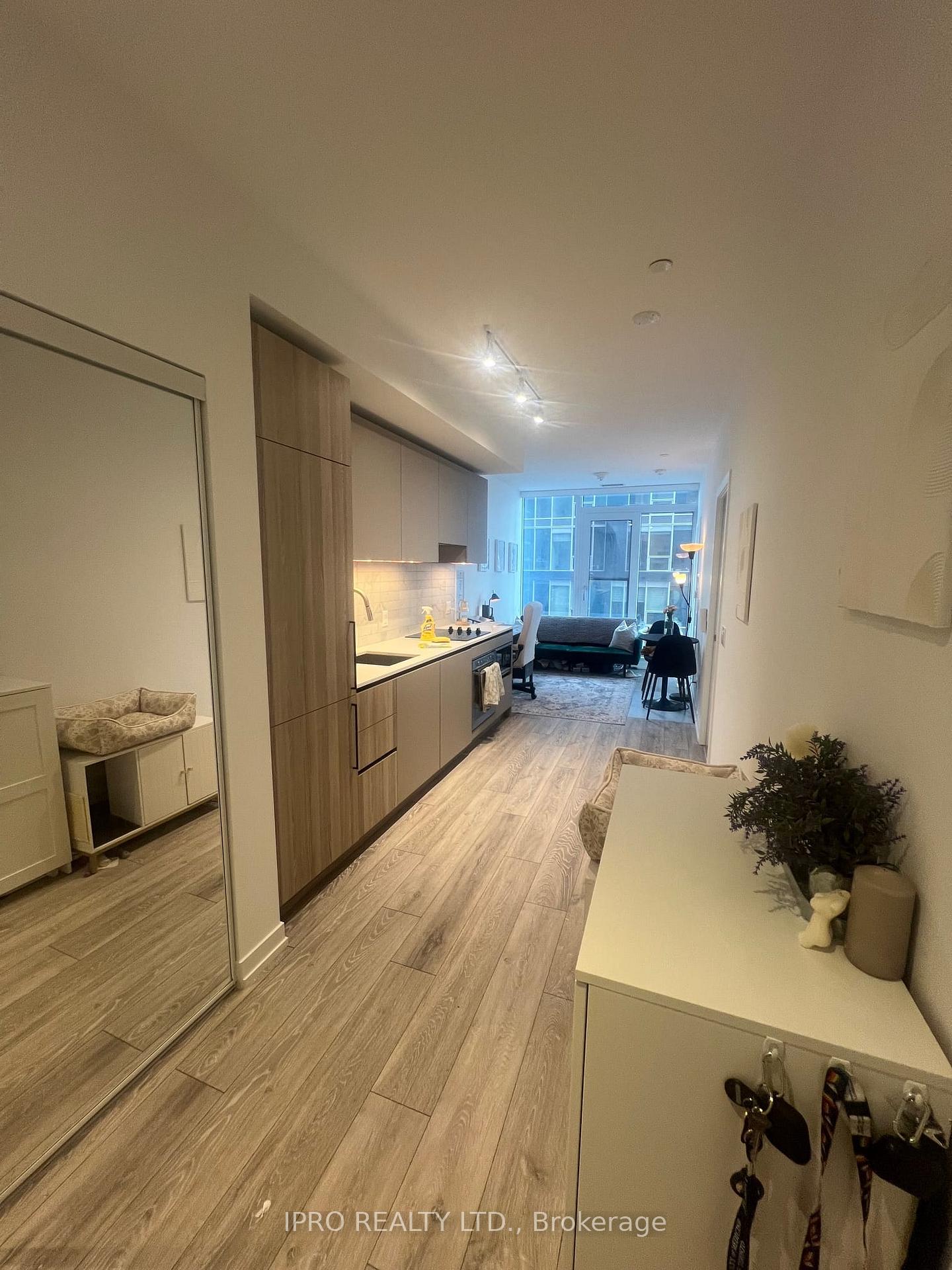 Photo 31 of Unit 2810, 55 Mercer Street, Toronto, Waterfront Communities — HOMEH