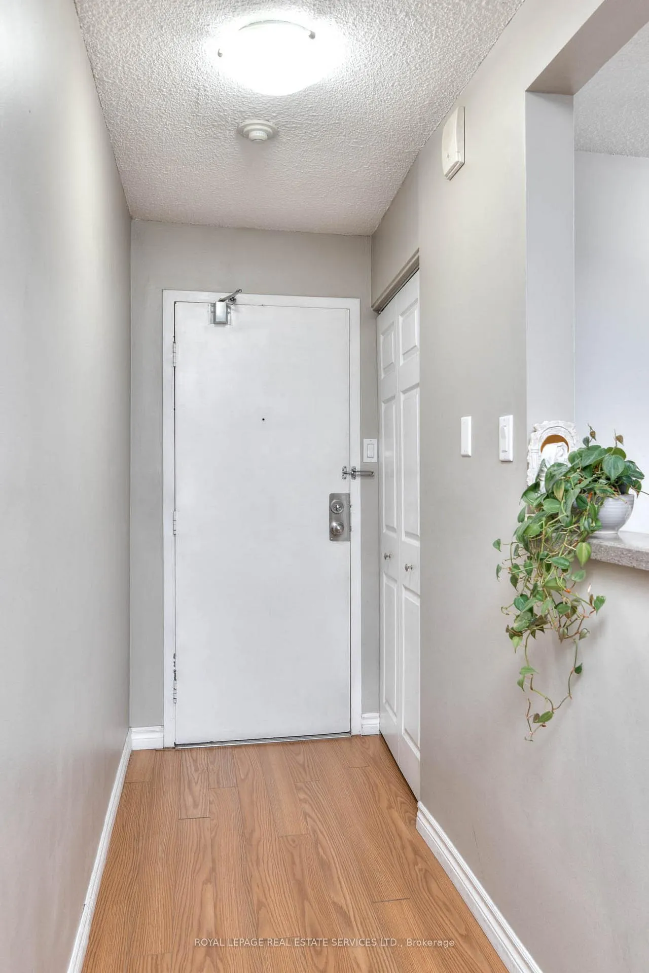 Photo 3 of Unit 301, 64 Benton Street, Kitchener, Cedar Hill — HOMEH