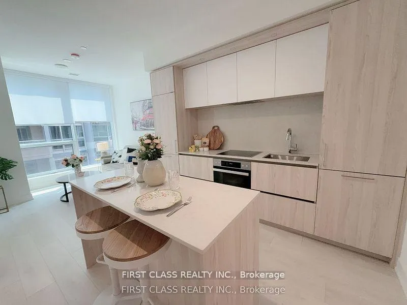 Photo 6 of Unit 806, 15 Mercer Street, Toronto, Waterfront Communities — HOMEH