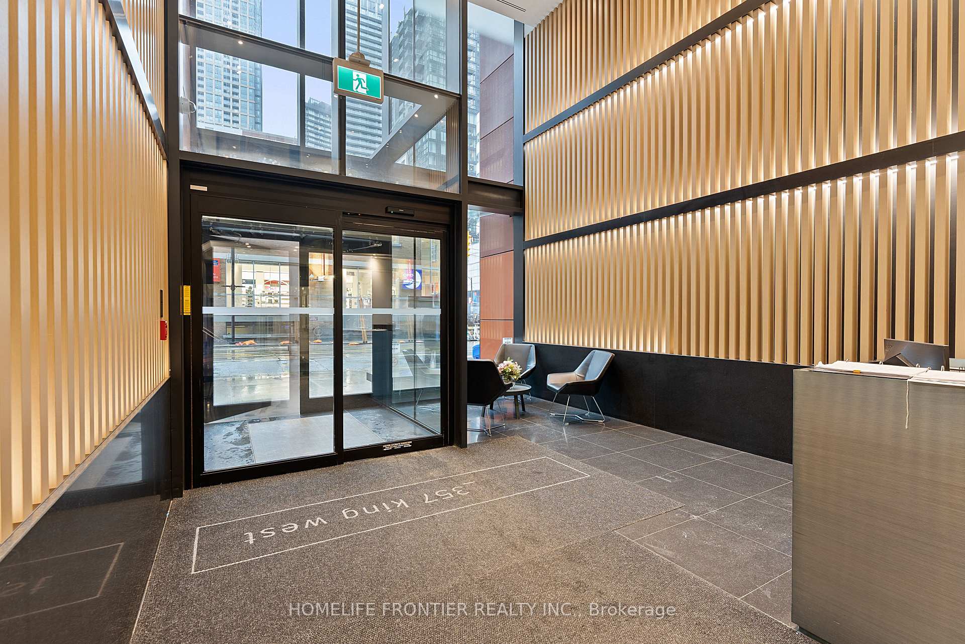 Photo 3 of Unit 1608, 357 King Street W, Toronto, Waterfront Communities — HOMEH