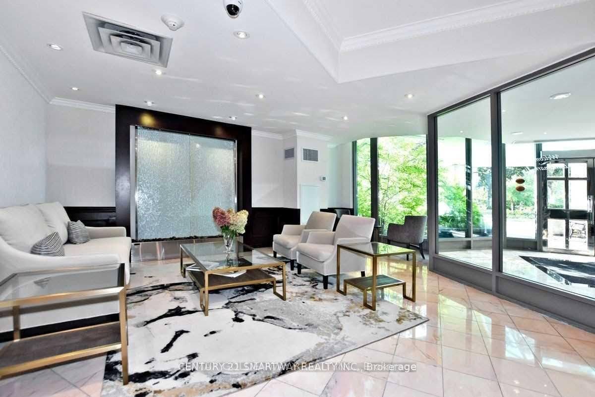 Photo 4 of Unit 722, 7825 Bayview Avenue, Markham, Aileen-Willowbrook — HOMEH