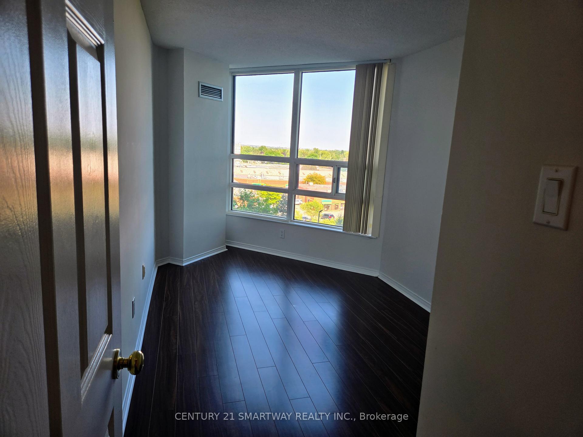 Photo 15 of Unit 722, 7825 Bayview Avenue, Markham, Aileen-Willowbrook — HOMEH