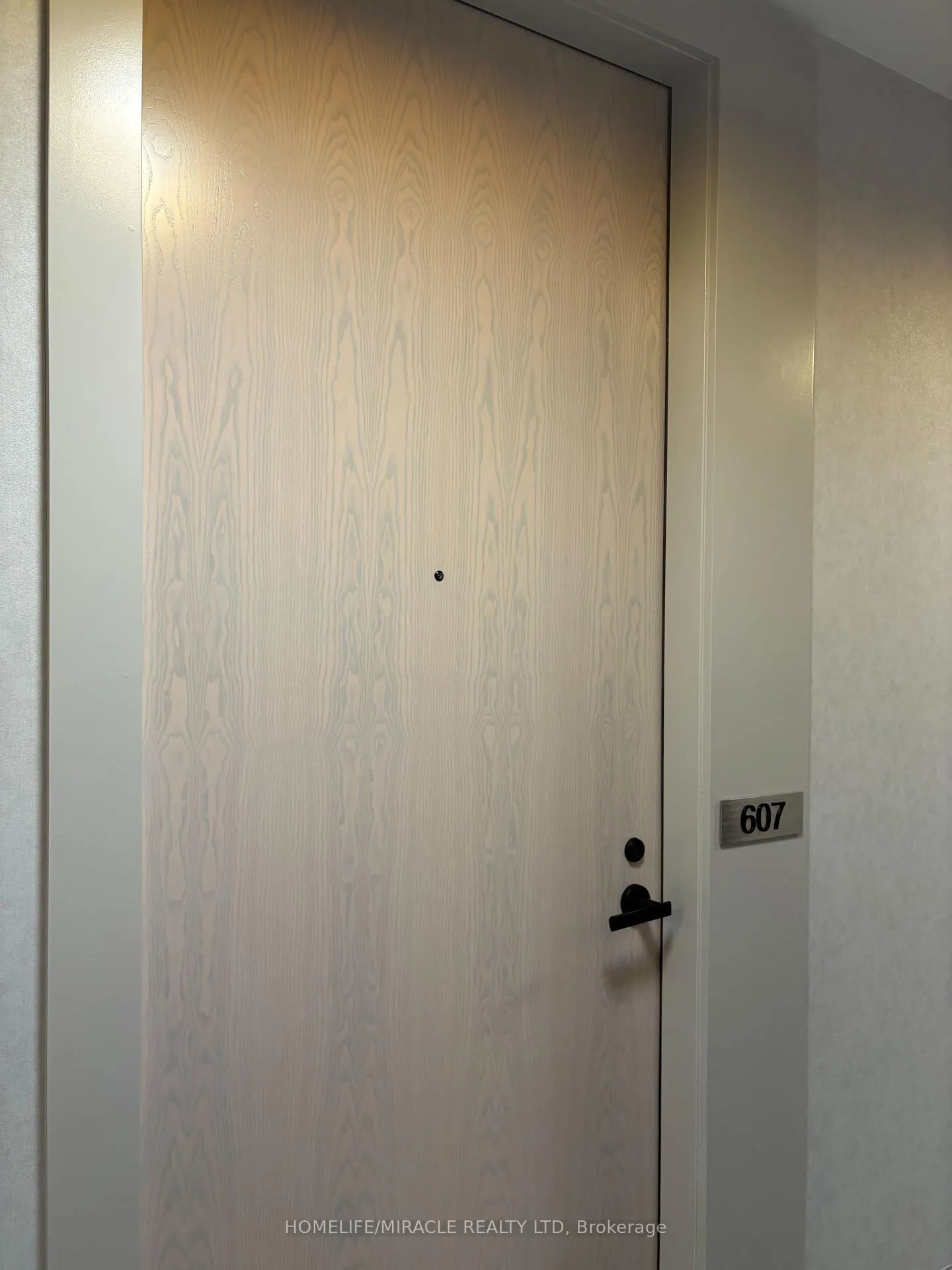 Photo 2 of Unit 607, 8 Interchange Way, Vaughan, Vaughan Corporate Centre — HOMEH