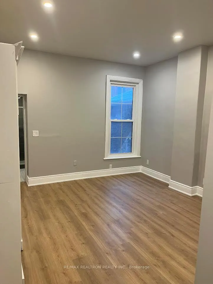 Photo 3 of Unit 6, 154 James Street, Hamilton, Beasley — HOMEH