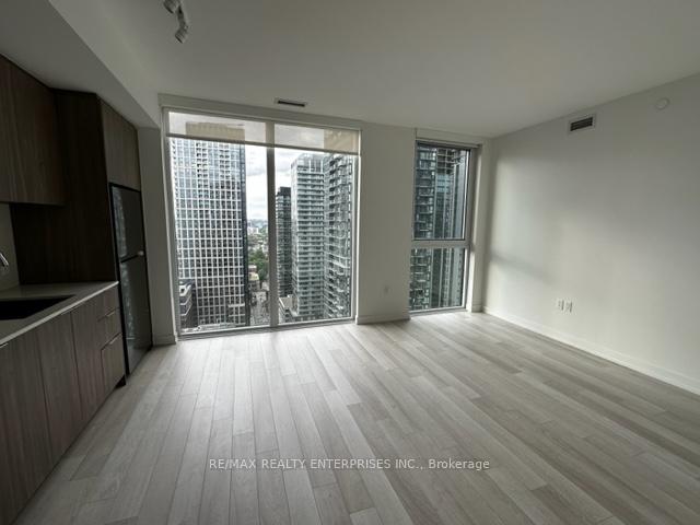 Photo 12 of Unit 3003, 357 King Street W, Toronto, Waterfront Communities — HOMEH