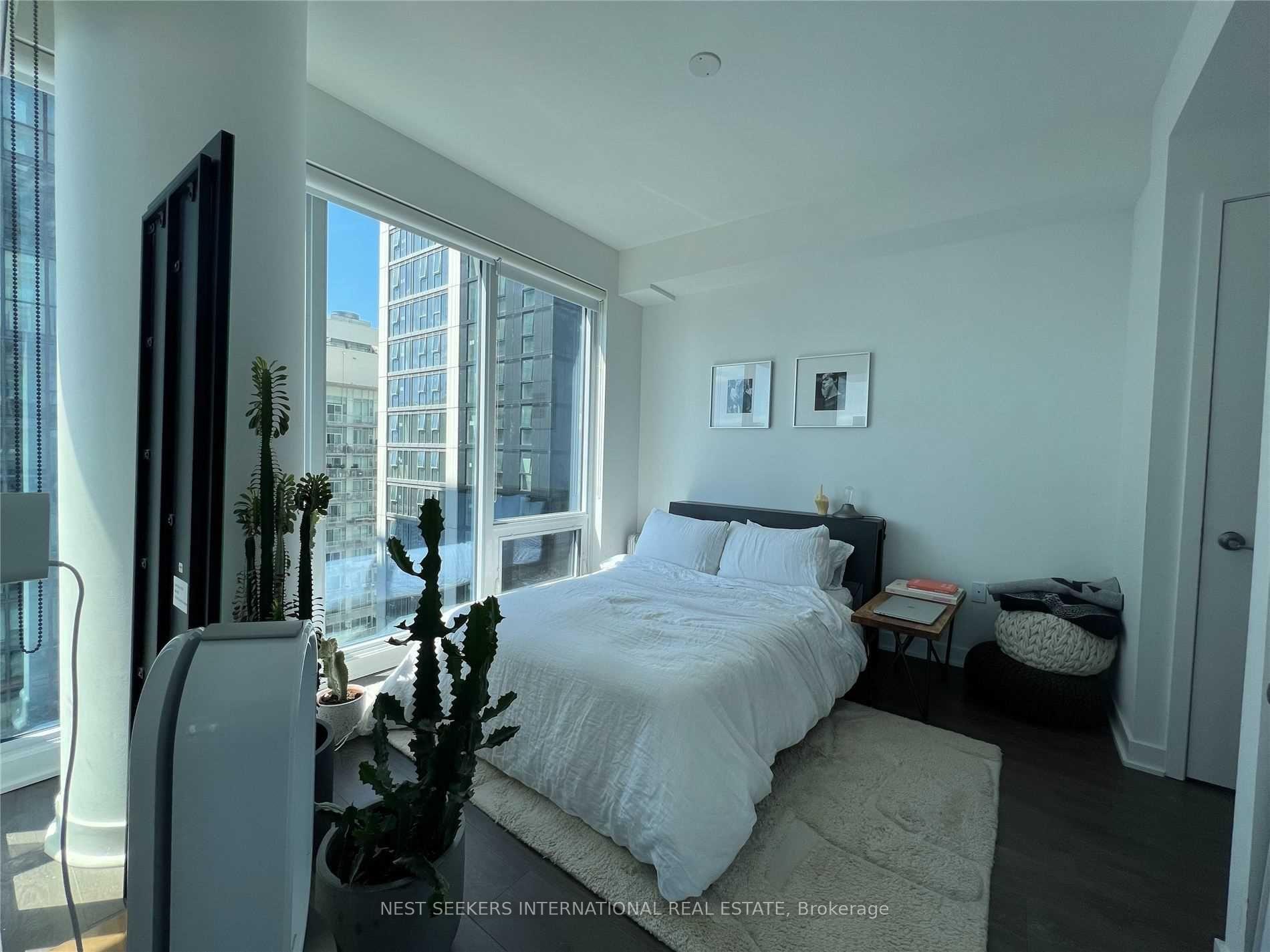 Photo 12 of Unit 3903S, 115 Blue Jays Way, Toronto, Waterfront Communities — HOMEH