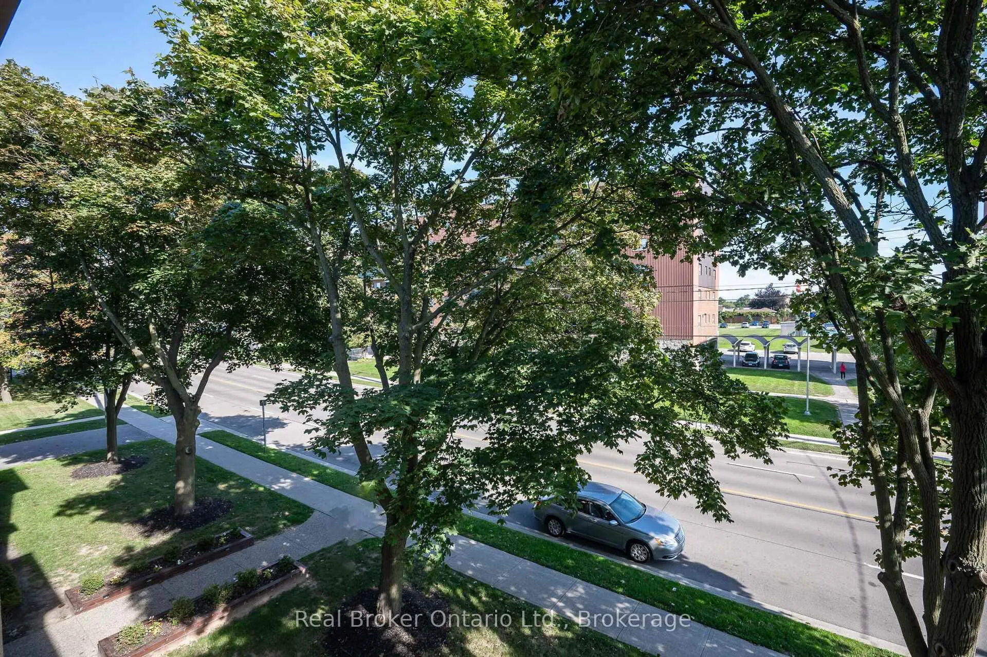 Photo 24 of Unit 303, 1212 Fennell Avenue E, Hamilton, Huntington — HOMEH