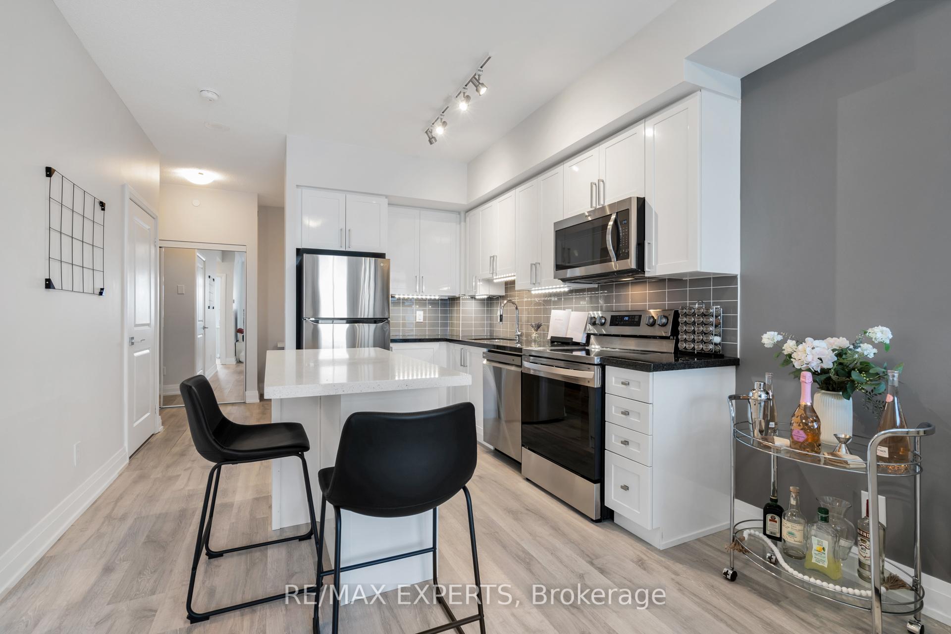 Photo 8 of Unit 1907, 3700 Highway 7, Vaughan, Vaughan Corporate Centre — HOMEH