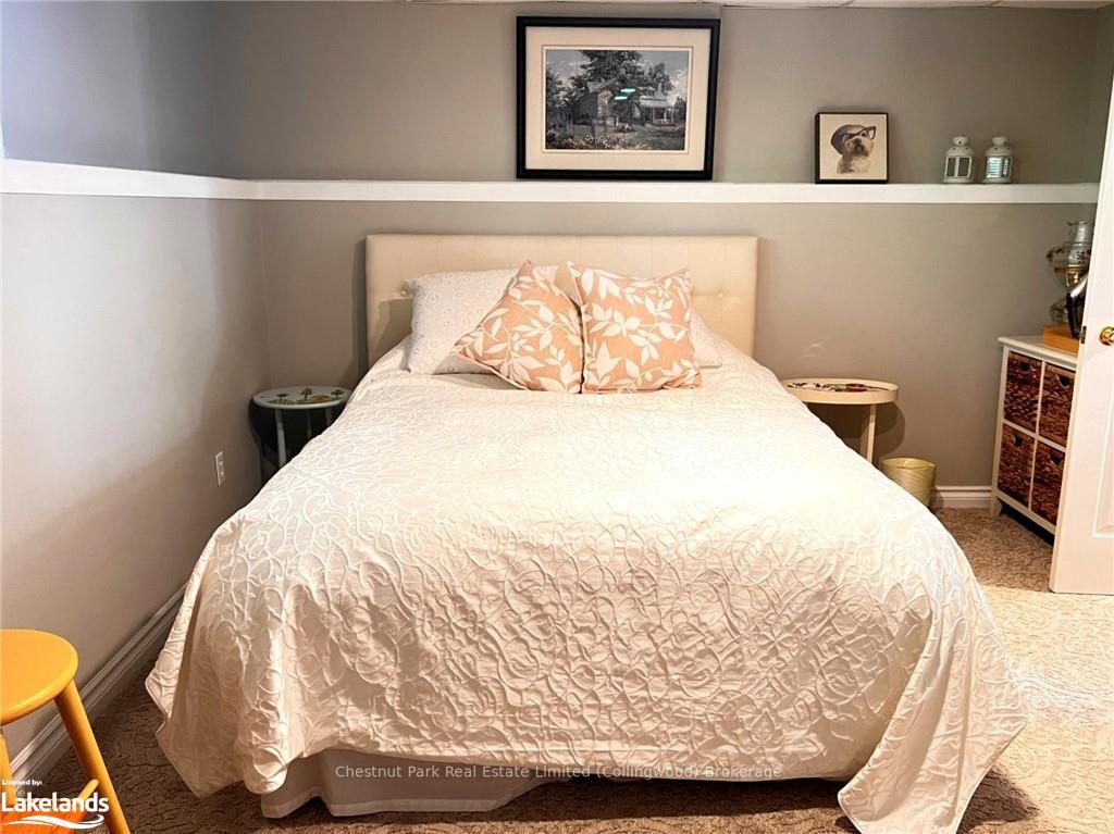 Photo 1 of 56 Lighthouse Lane W, Collingwood — HOMEH