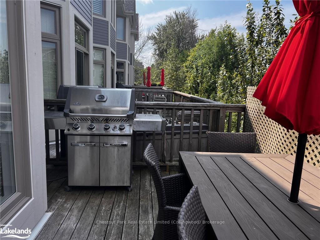 Photo 19 of 56 Lighthouse Lane W, Collingwood — HOMEH