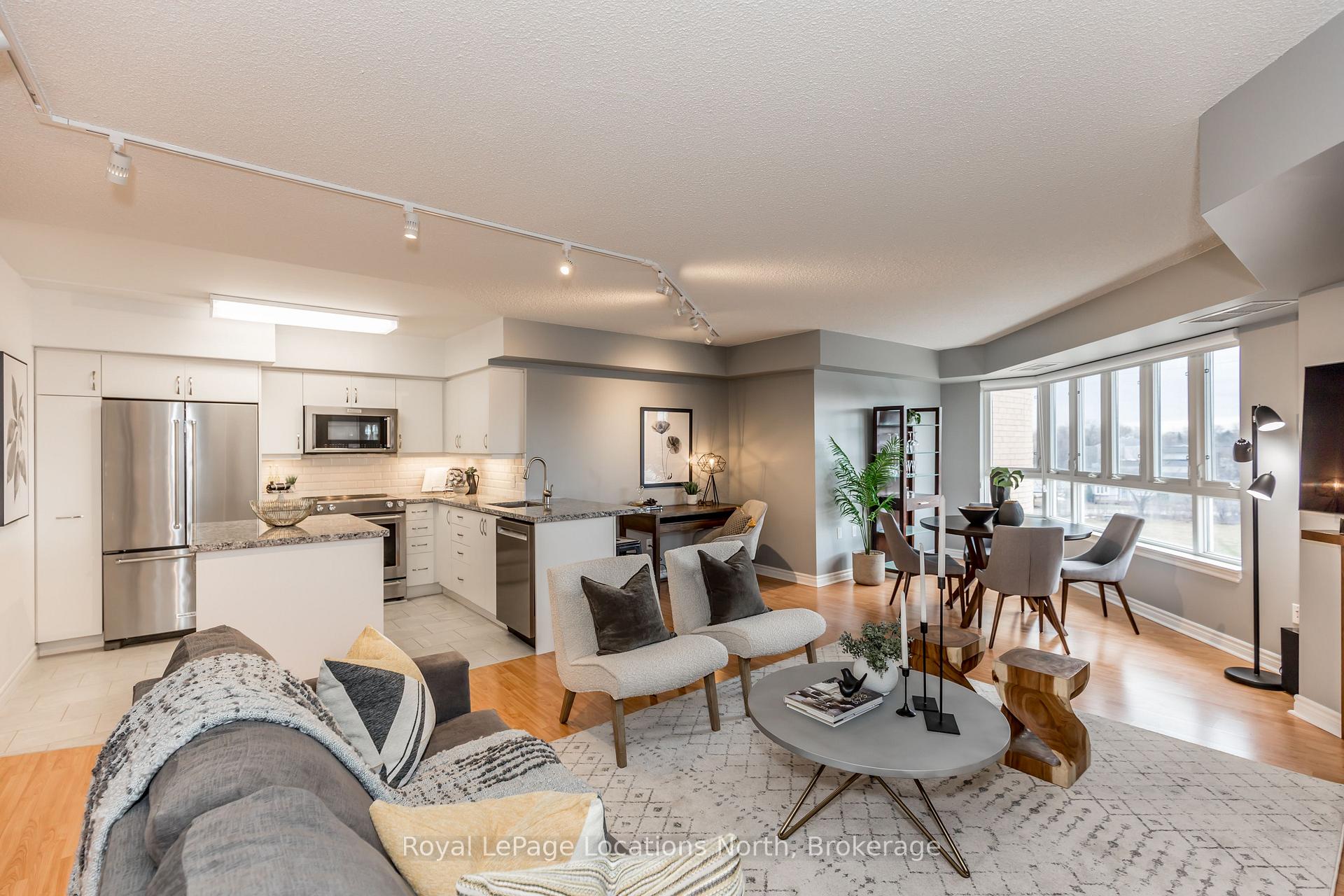 Photo 7 of Unit 302, 16 Raglan Street N, Collingwood — HOMEH
