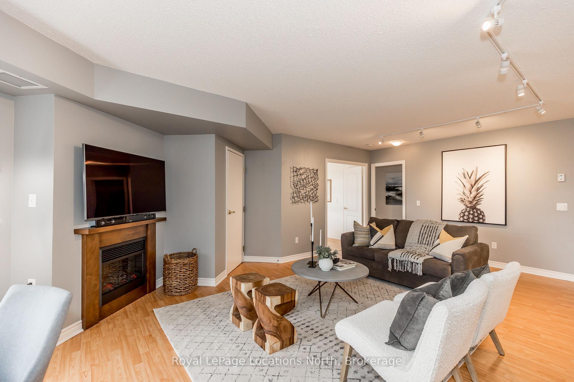 Photo 8 of Unit 302, 16 Raglan Street N, Collingwood — HOMEH