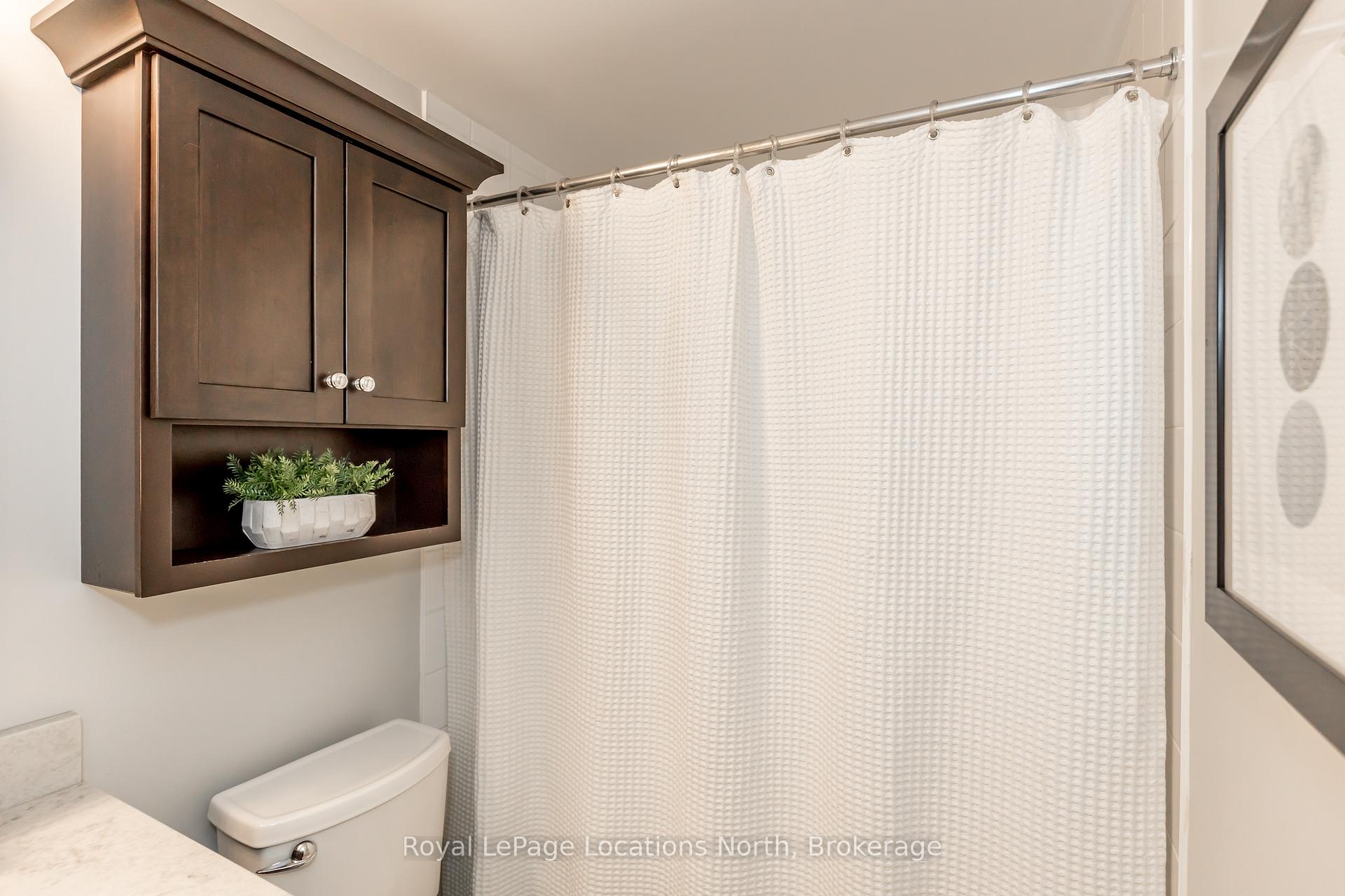 Photo 17 of Unit 302, 16 Raglan Street N, Collingwood — HOMEH