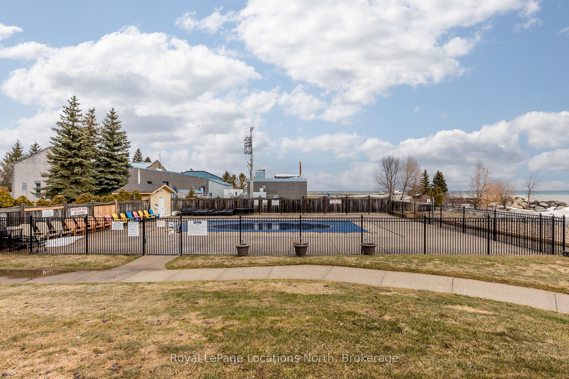Photo 45 of Unit 302, 16 Raglan Street N, Collingwood — HOMEH