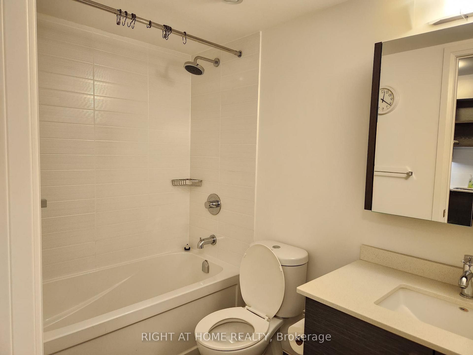Photo 9 of Unit 1903, 8200 Birchmount Road, Markham, Unionville — HOMEH