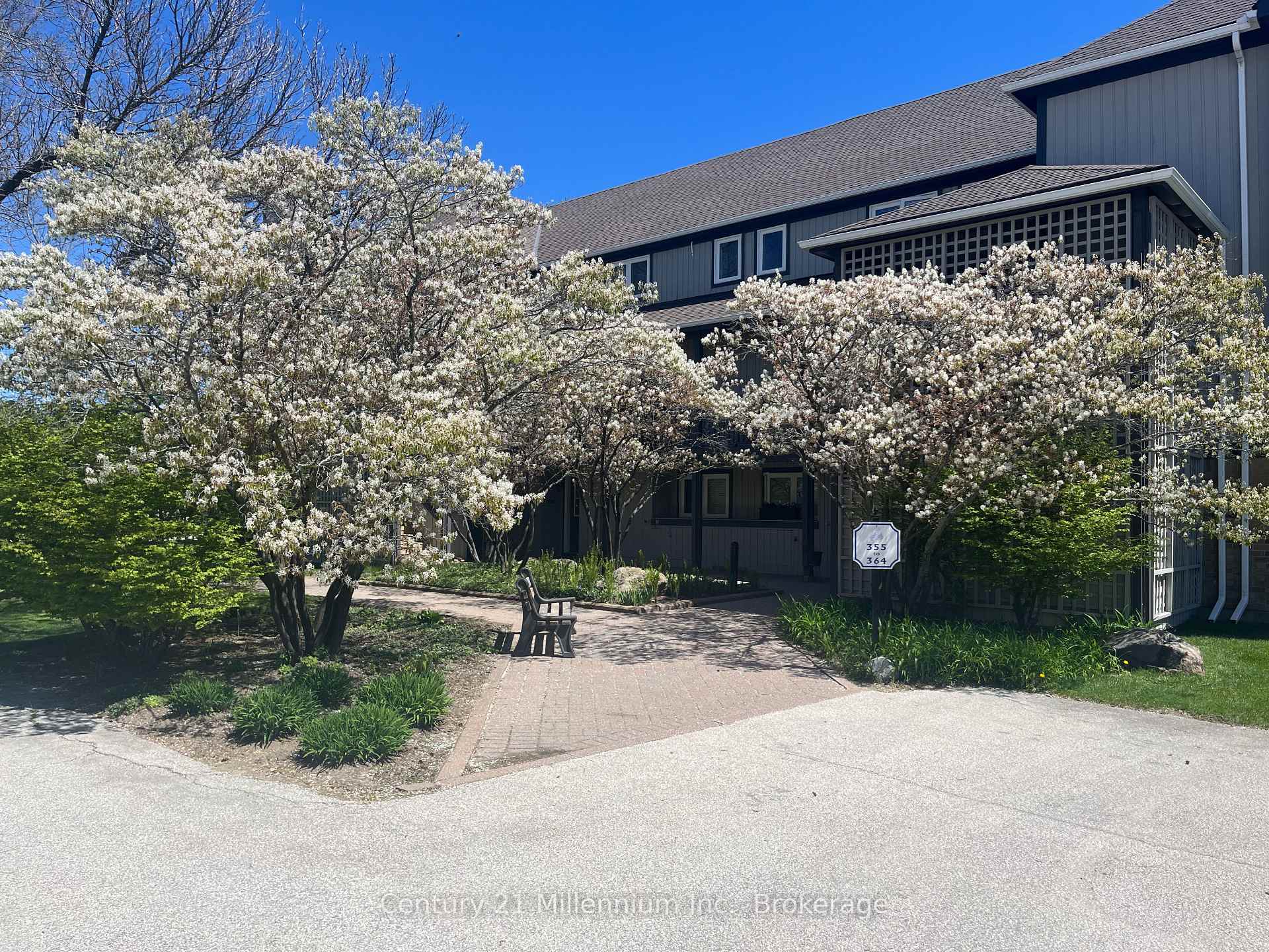 Photo 3 of Unit 12, 360 Mariners Way, Collingwood — HOMEH