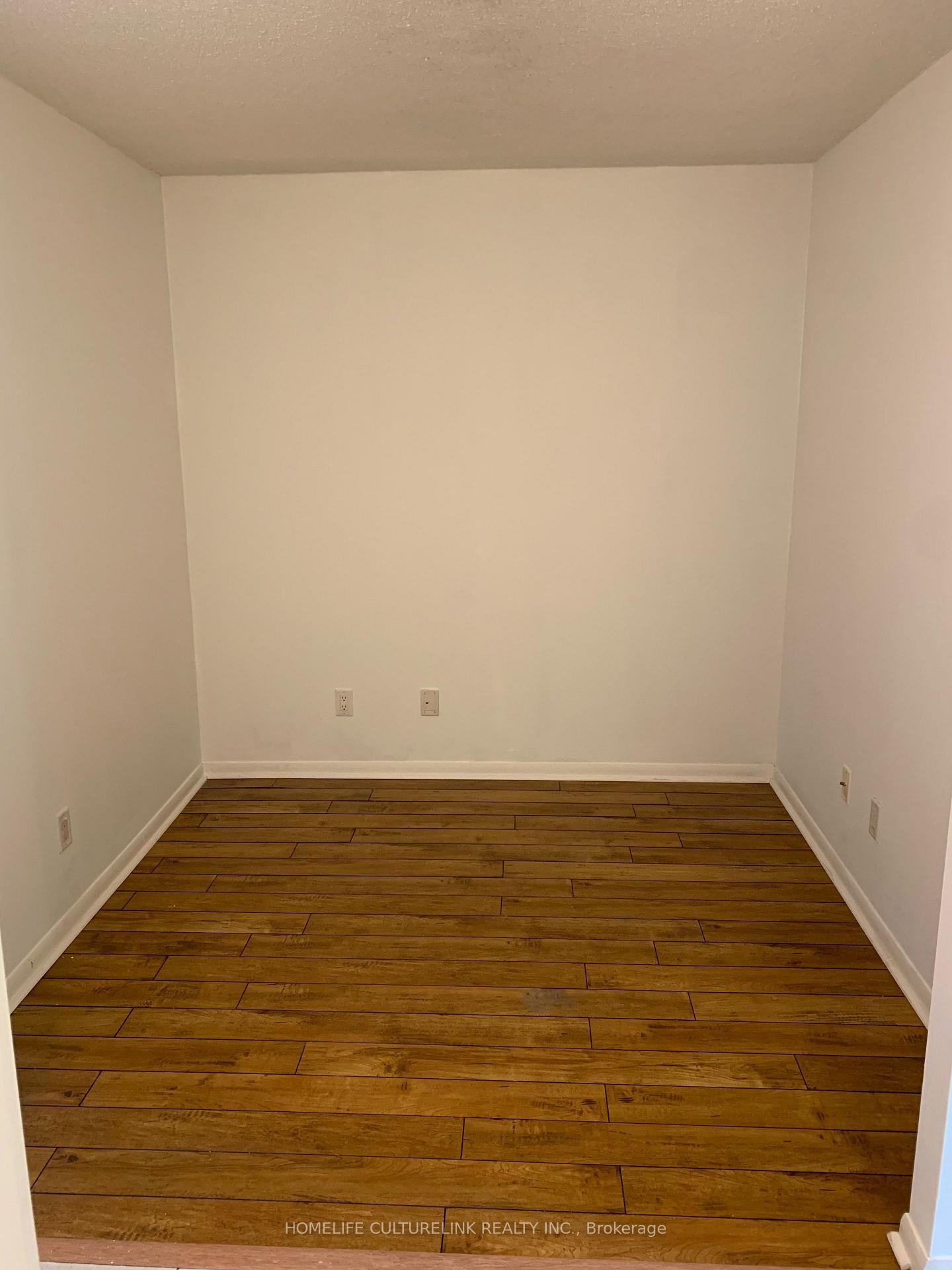 Photo 8 of Unit 907, 18 Yonge Street, Toronto, Waterfront Communities — HOMEH