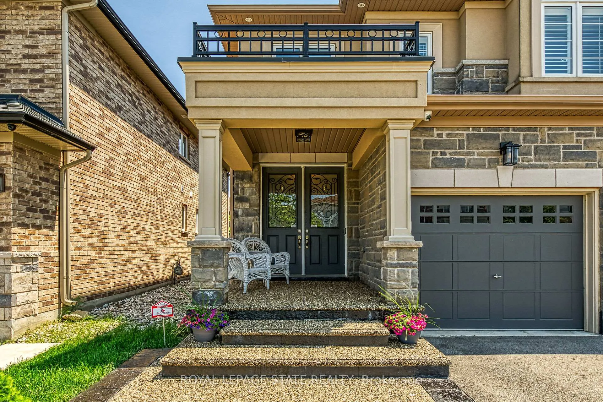 Photo 3 of 78 Chaumont Drive, Hamilton, Stoney Creek Mountain — HOMEH