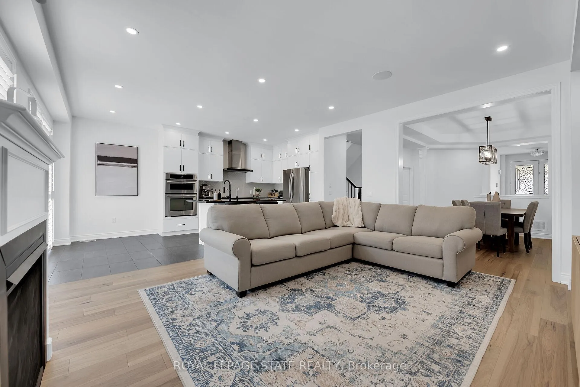 Photo 15 of 78 Chaumont Drive, Hamilton, Stoney Creek Mountain — HOMEH