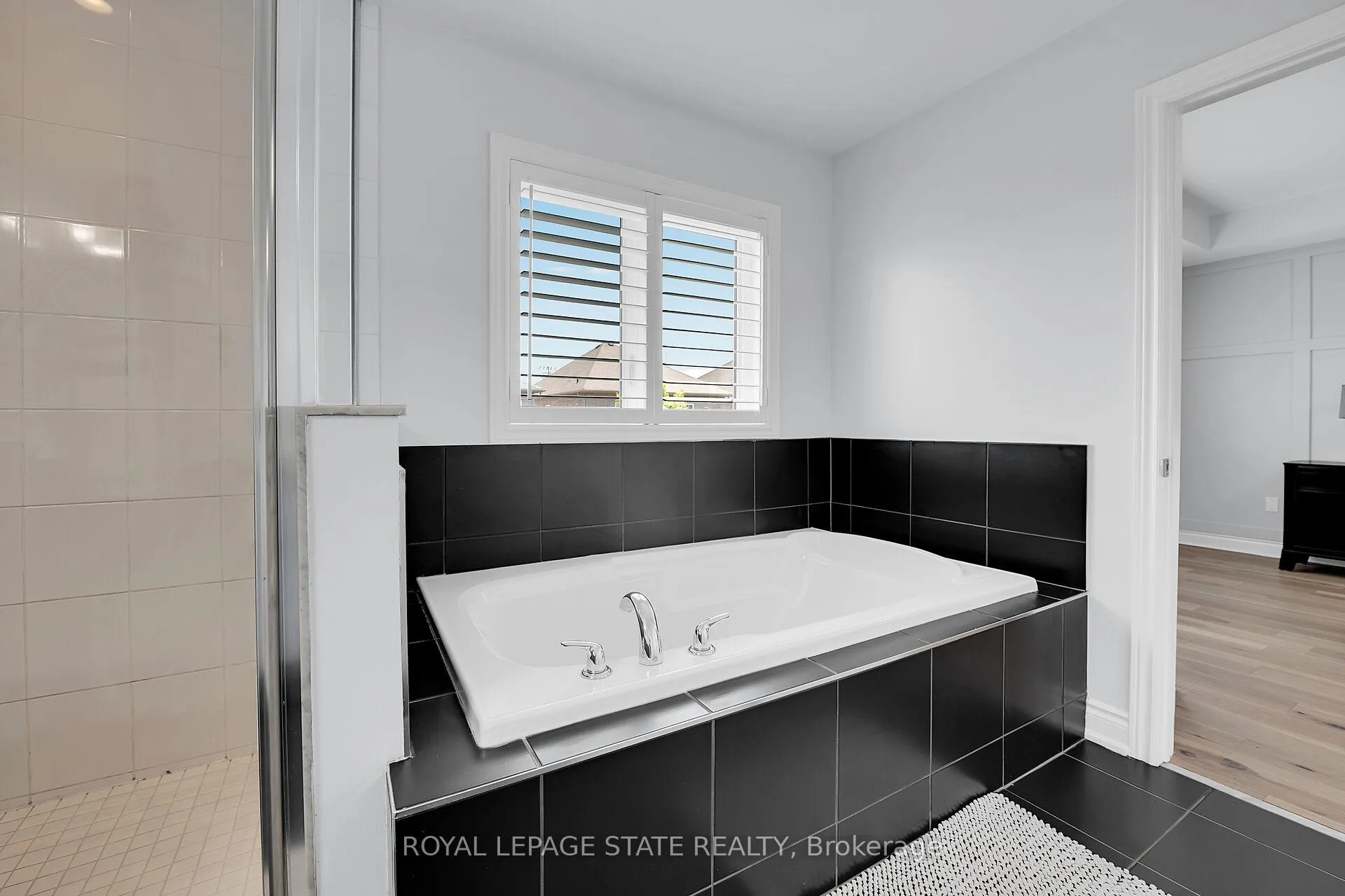 Photo 32 of 78 Chaumont Drive, Hamilton, Stoney Creek Mountain — HOMEH