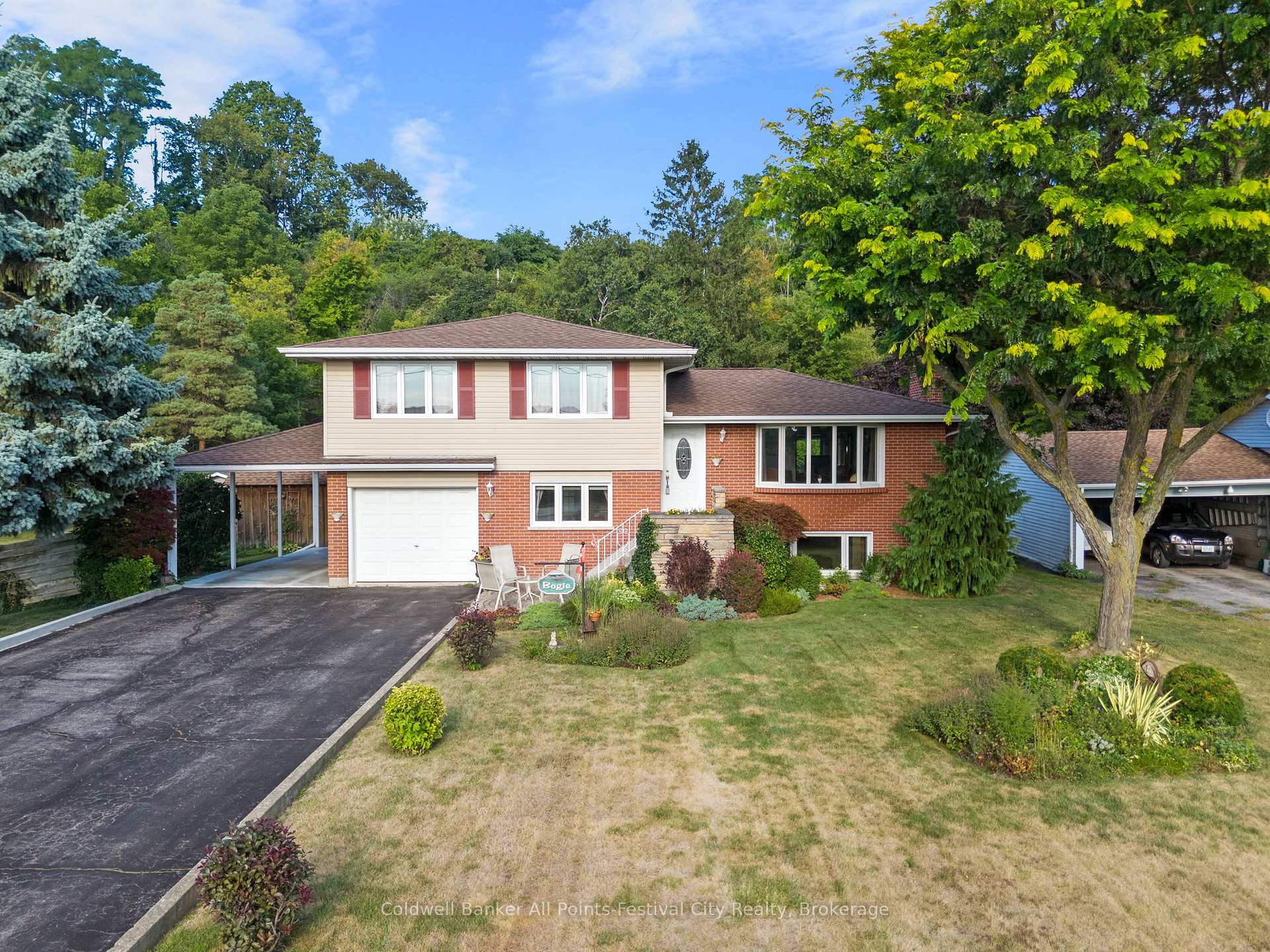 Photo 1 of 34018 Saltford Road, Goderich, Goderich (Town) — HOMEH