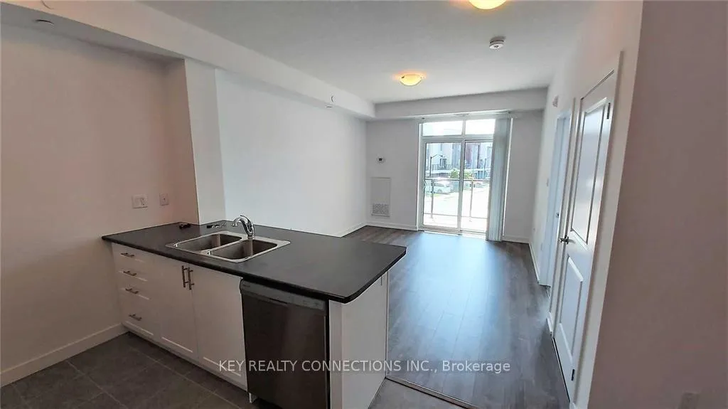Photo 8 of Unit 225, 101 Shoreview Place, Hamilton, Stoney Creek — HOMEH