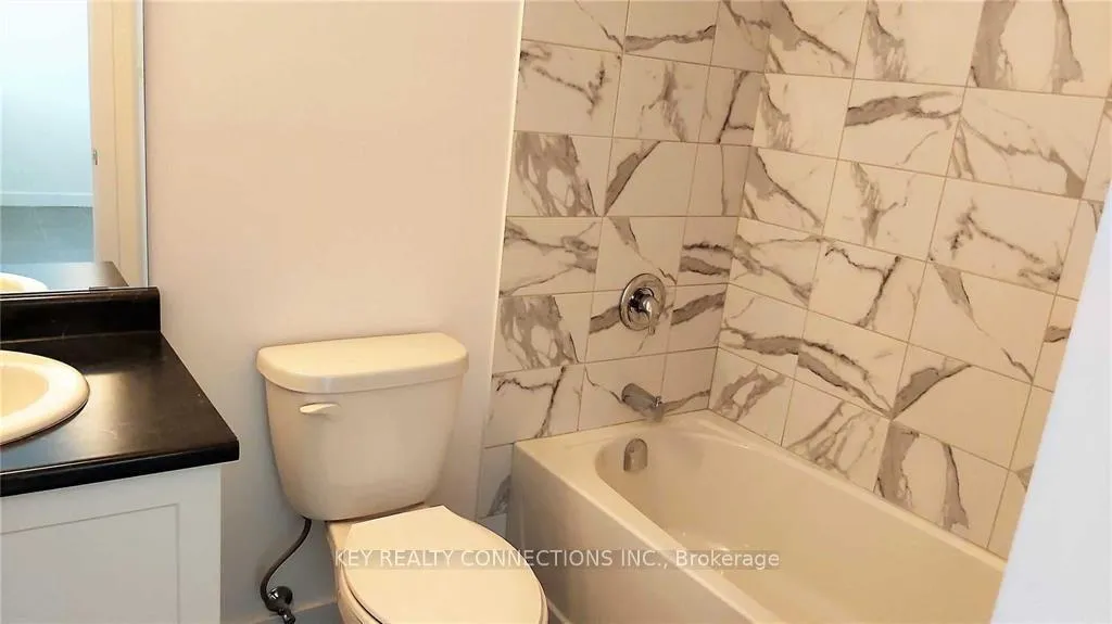 Photo 12 of Unit 225, 101 Shoreview Place, Hamilton, Stoney Creek — HOMEH